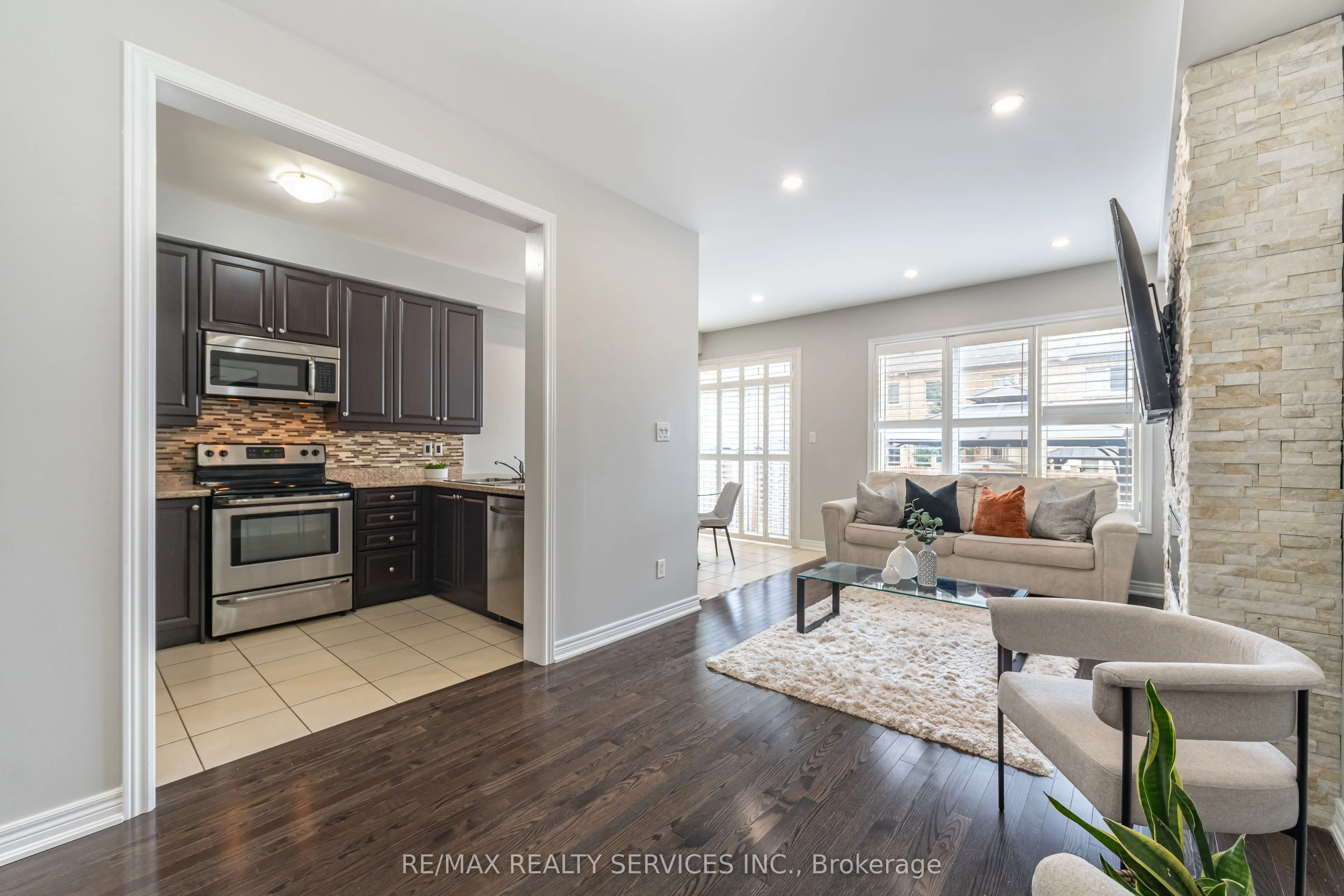 12 Seedland Crescent