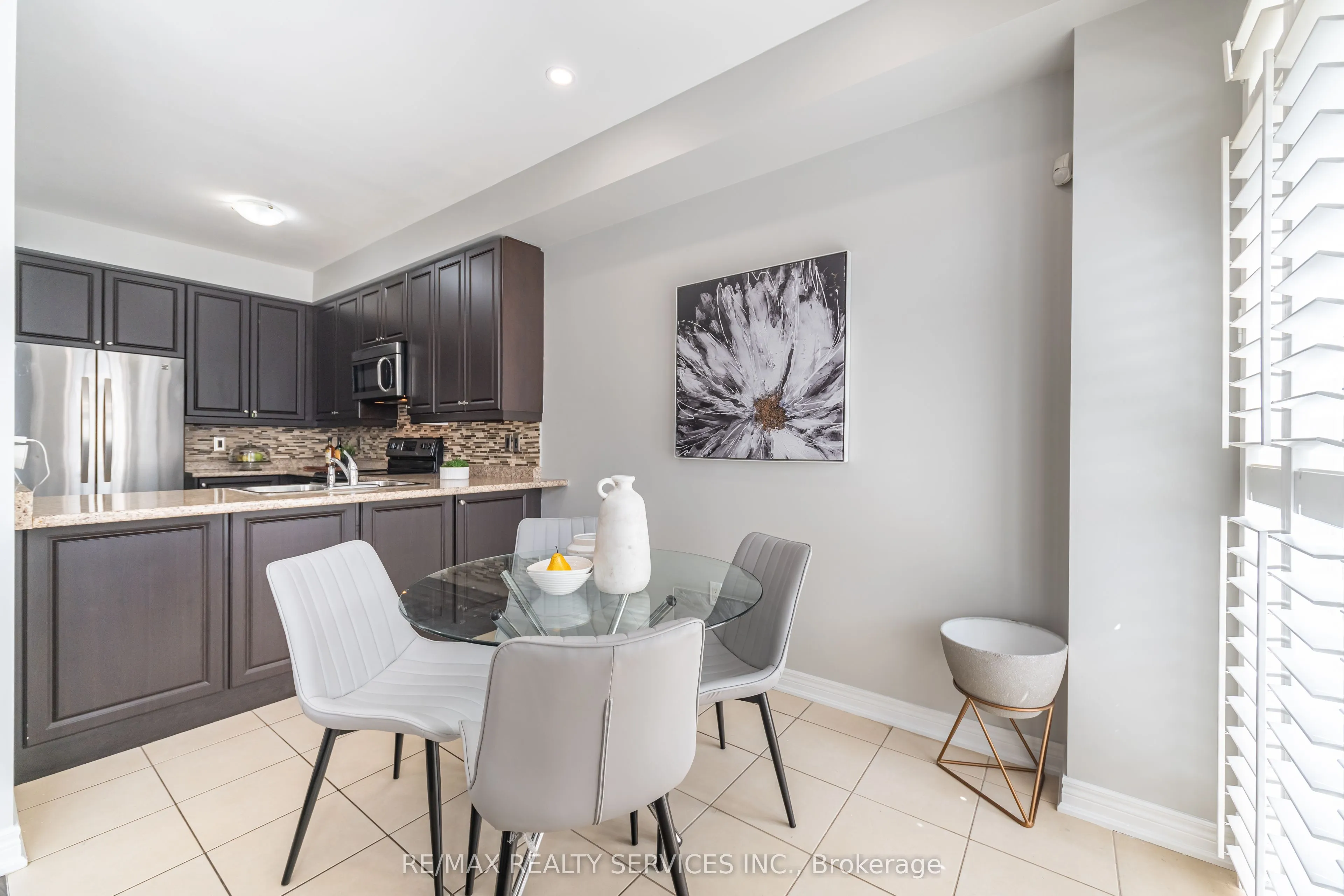 12 Seedland Crescent