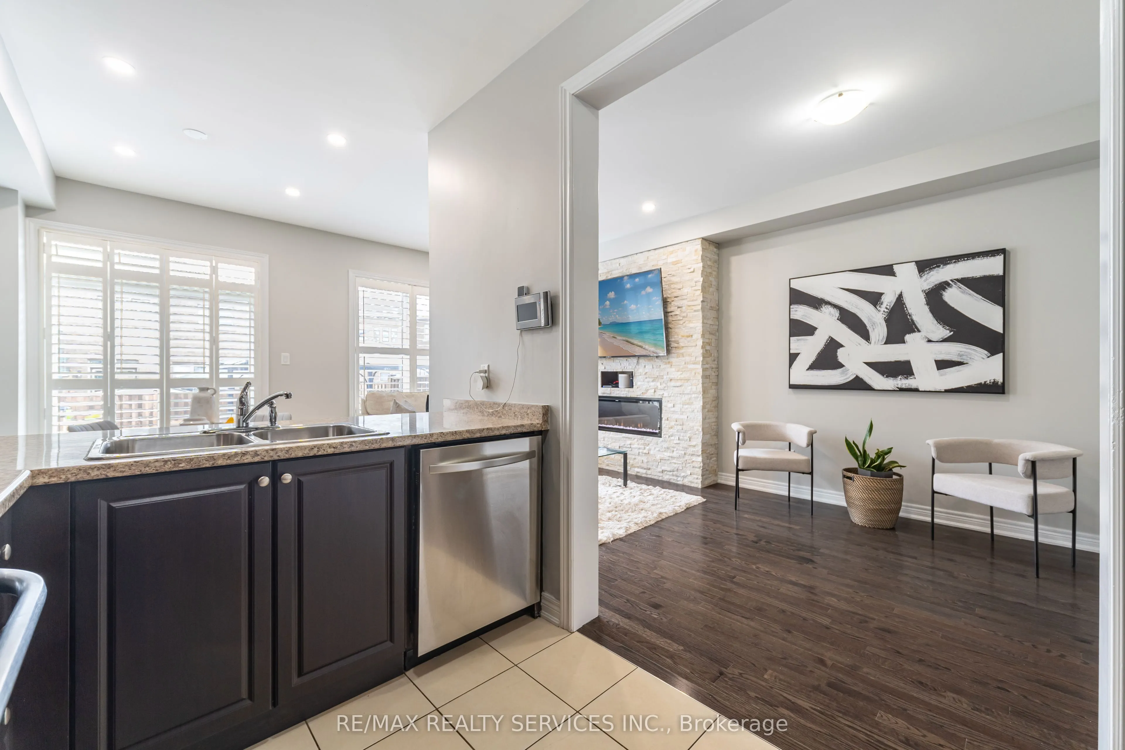 12 Seedland Crescent