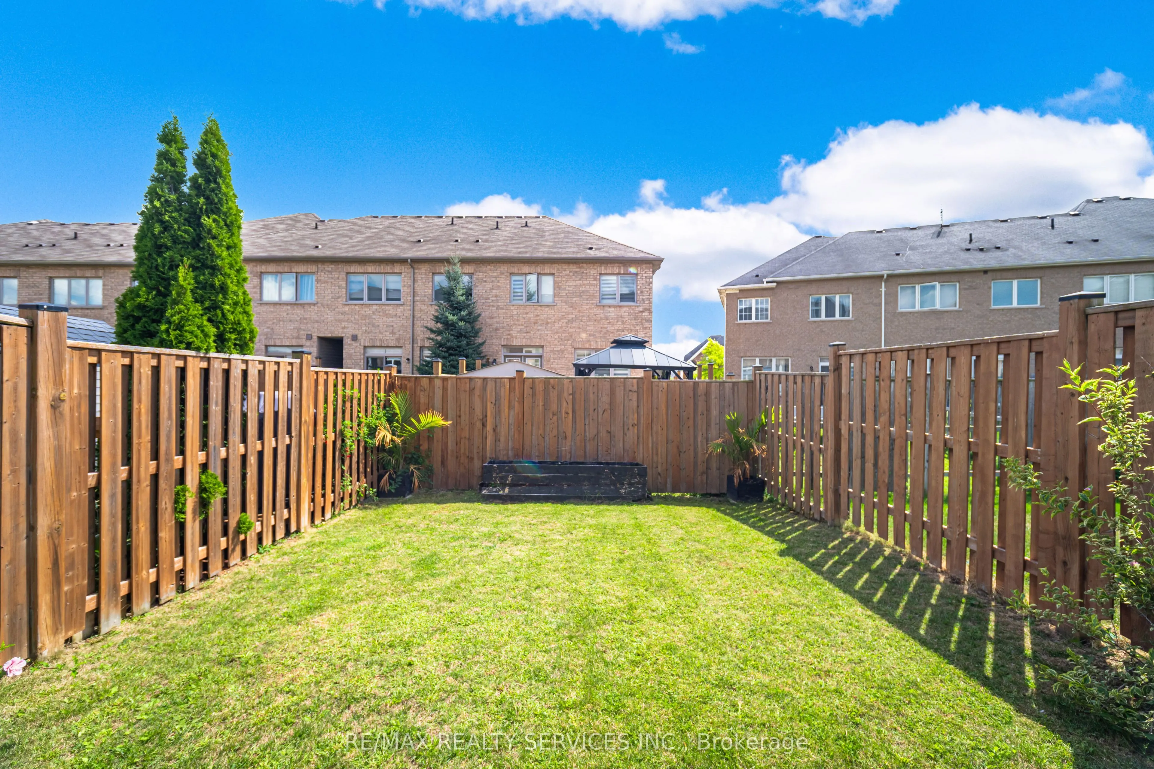 12 Seedland Crescent