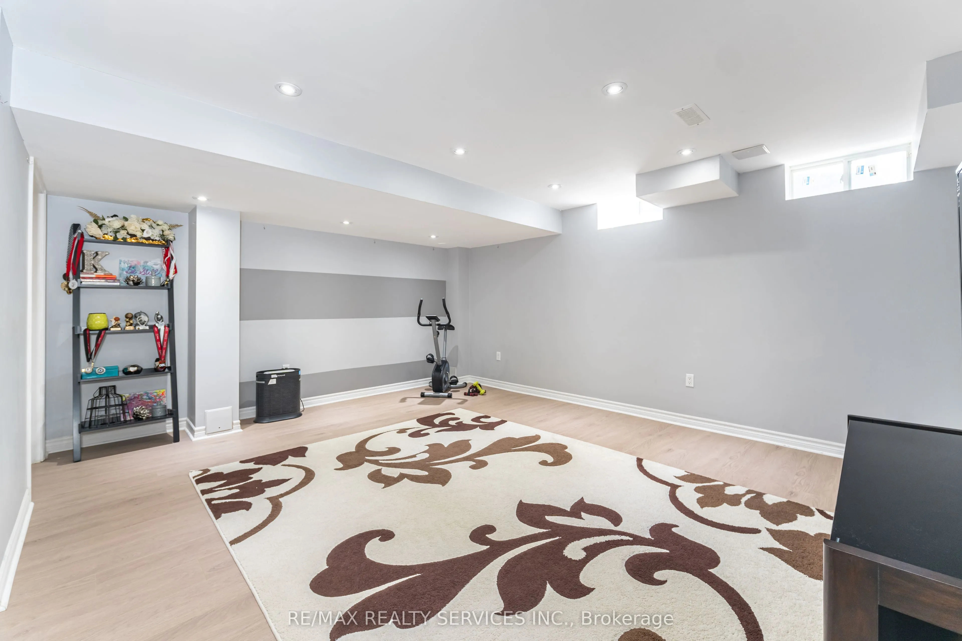 12 Seedland Crescent