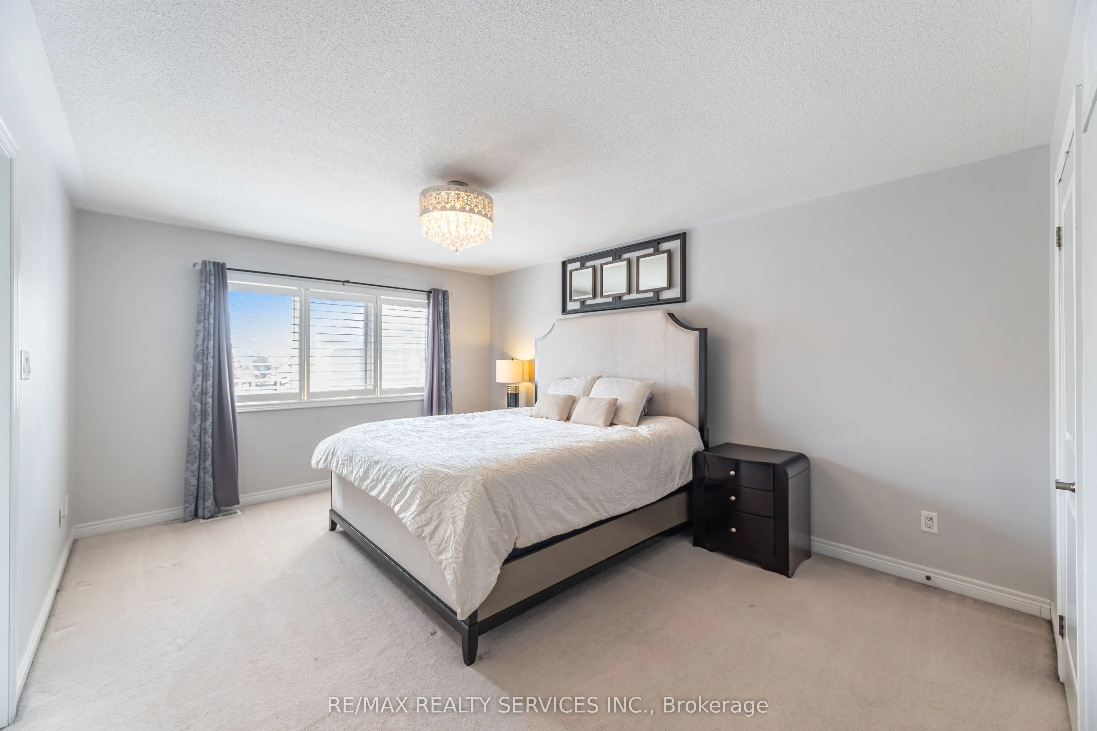 12 Seedland Crescent