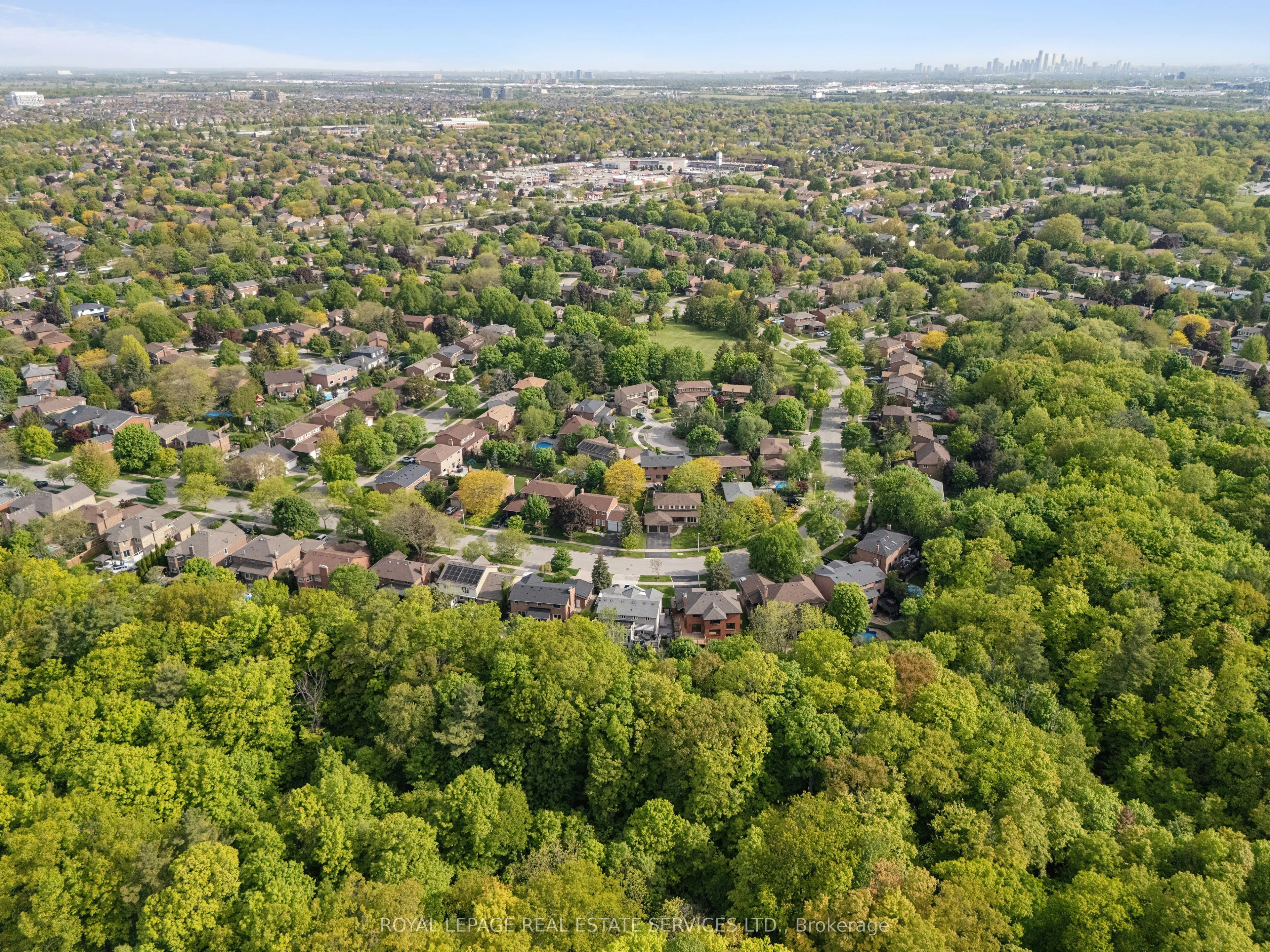 1379 Golden Meadow Trail