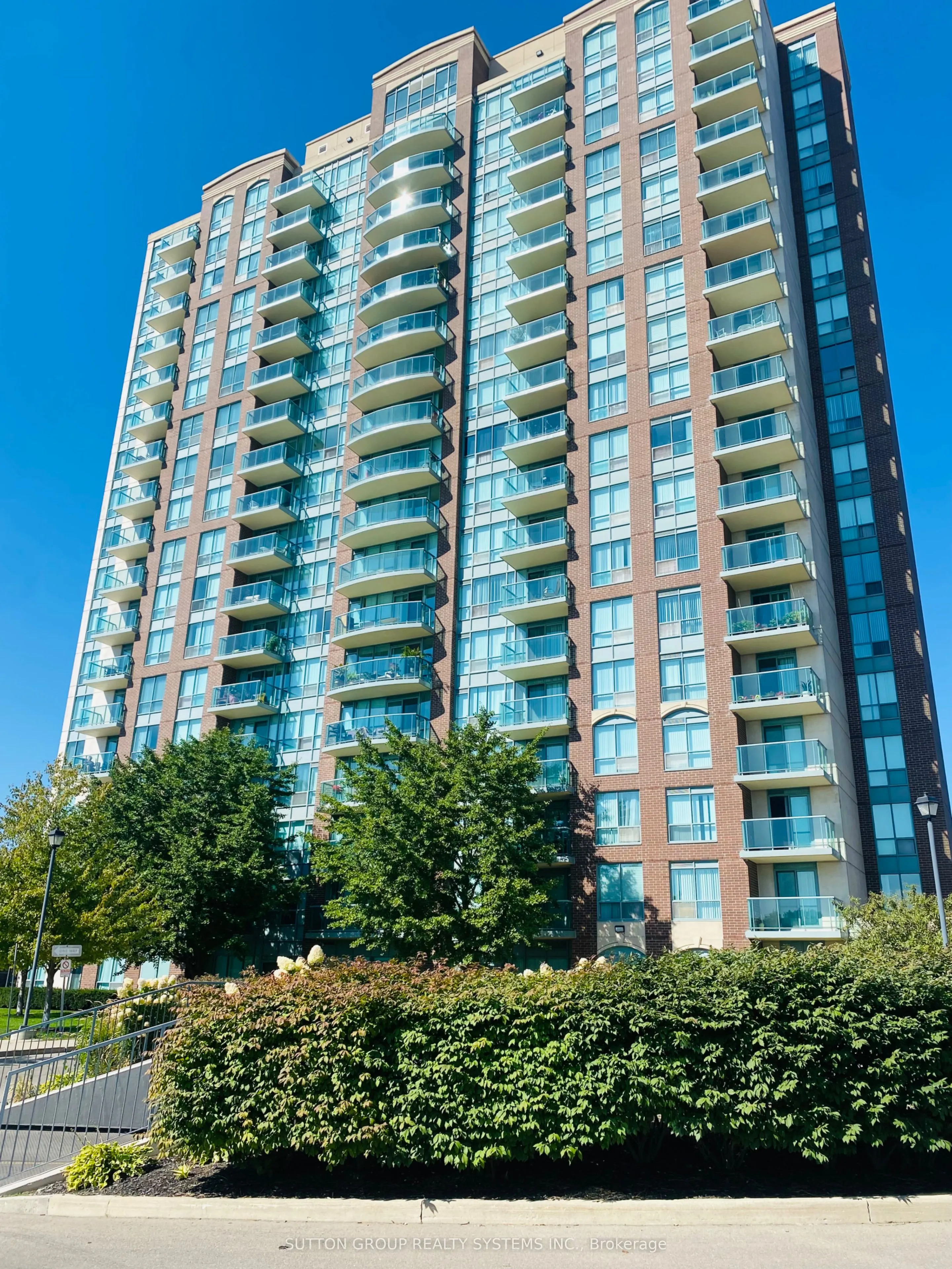 4879 Kimbermount Avenue, #1005