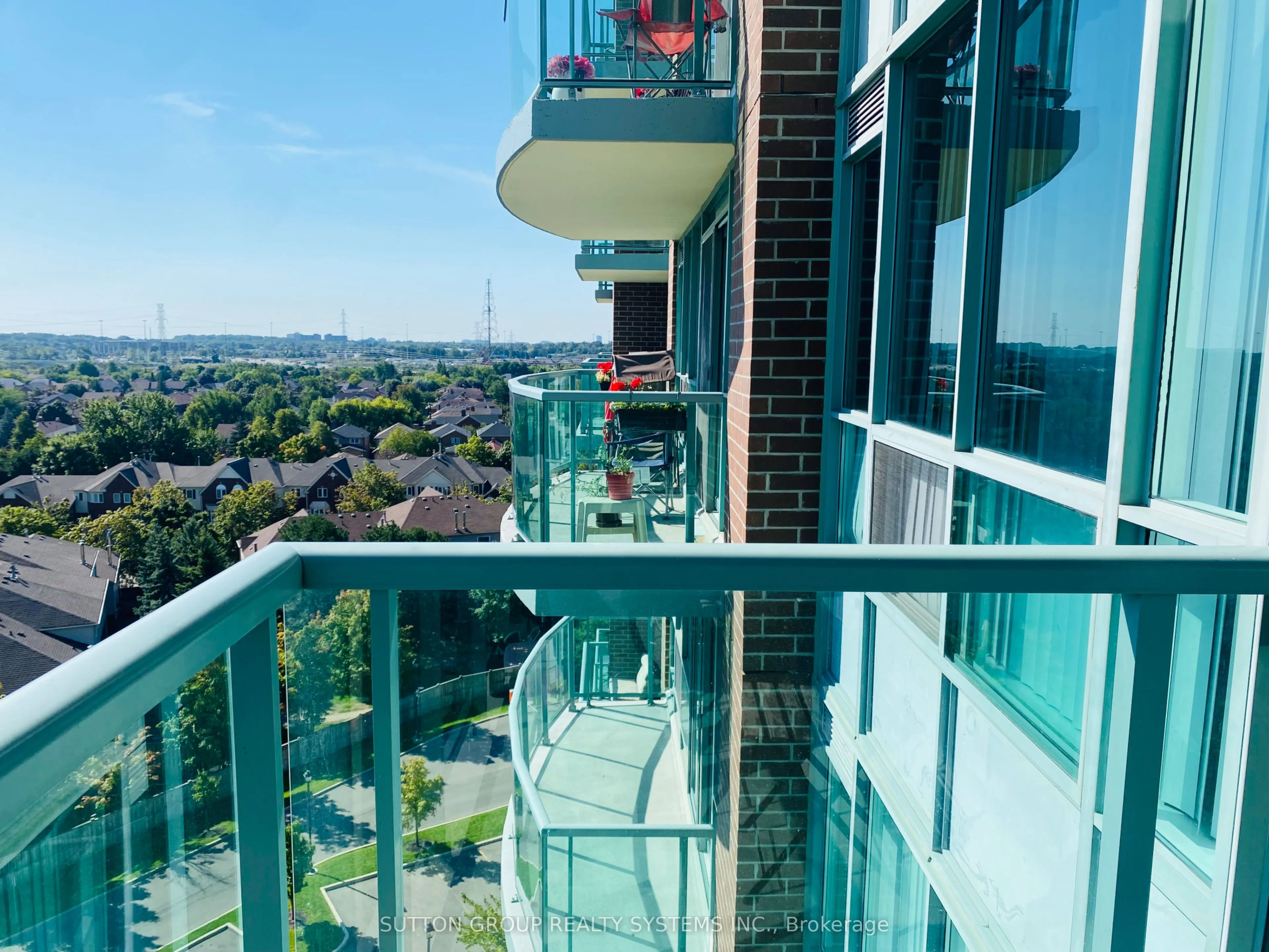 4879 Kimbermount Avenue, #1005