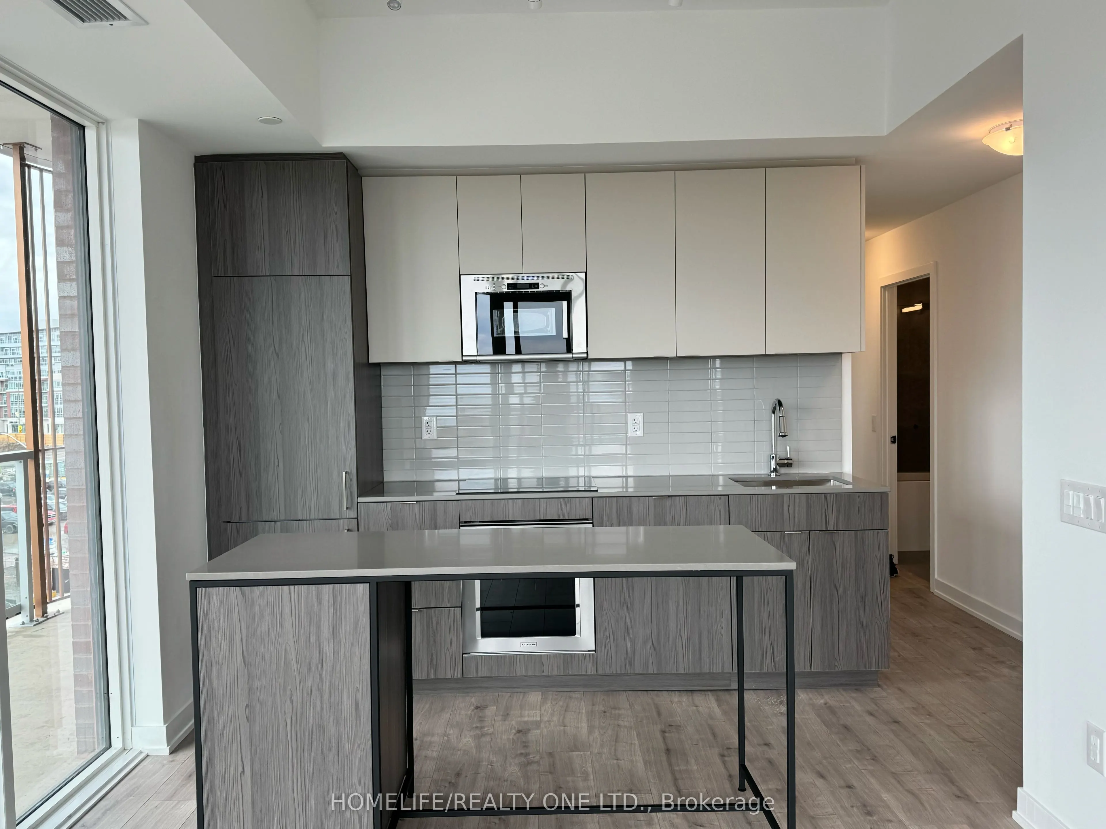 220 Missinnihe Way, #421
