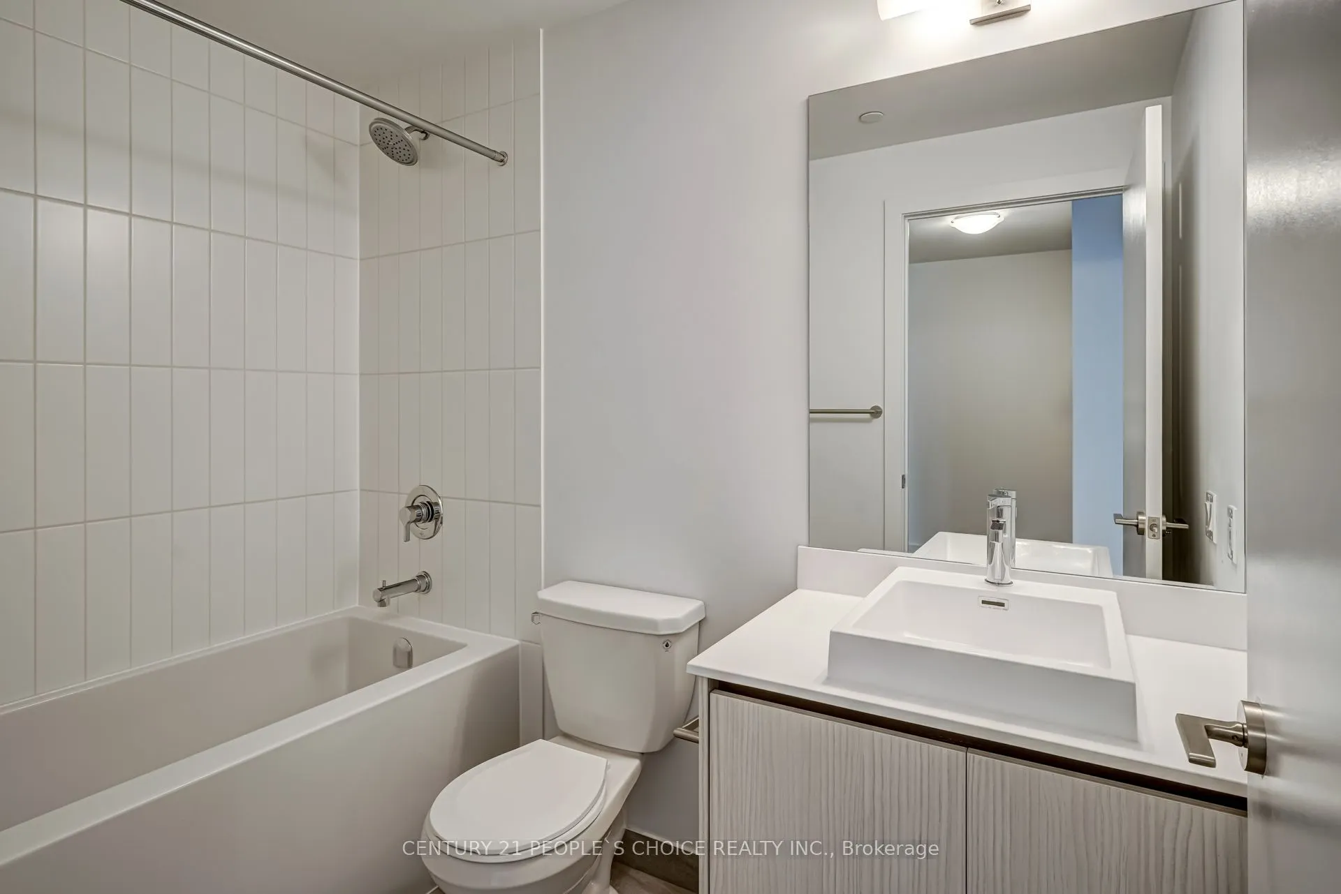 251 Manitoba Street, #2804