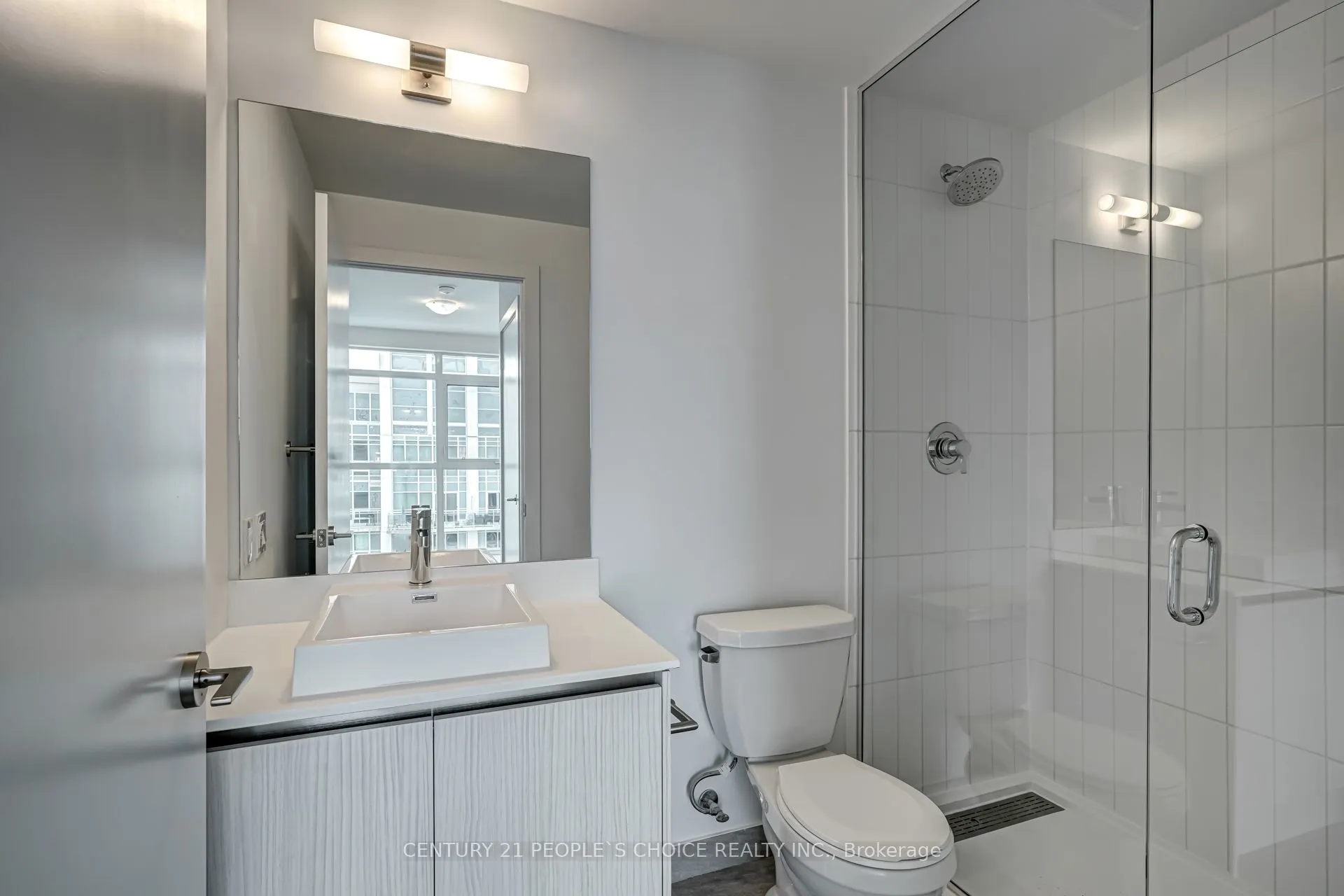 251 Manitoba Street, #2804