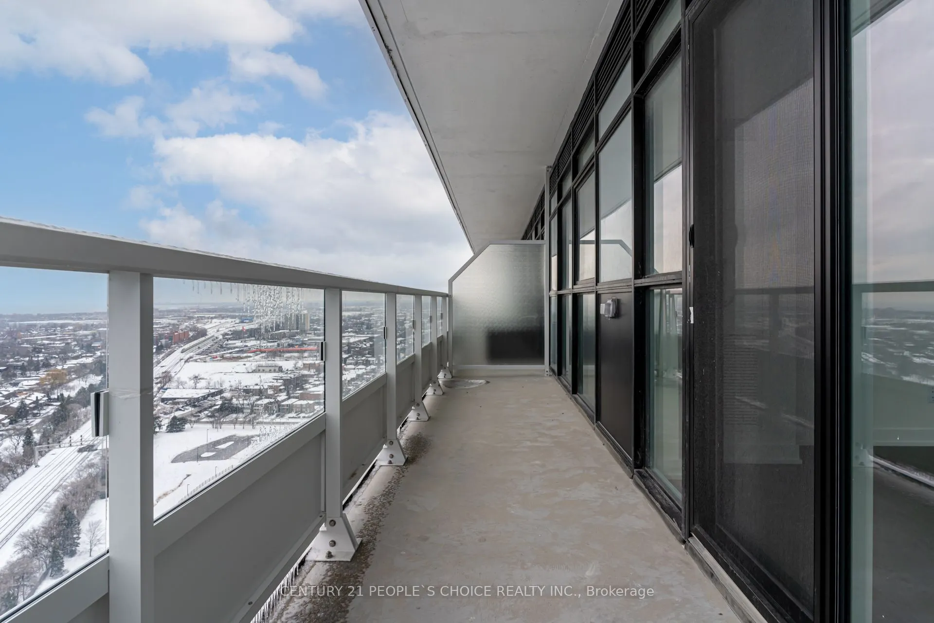 251 Manitoba Street, #2804