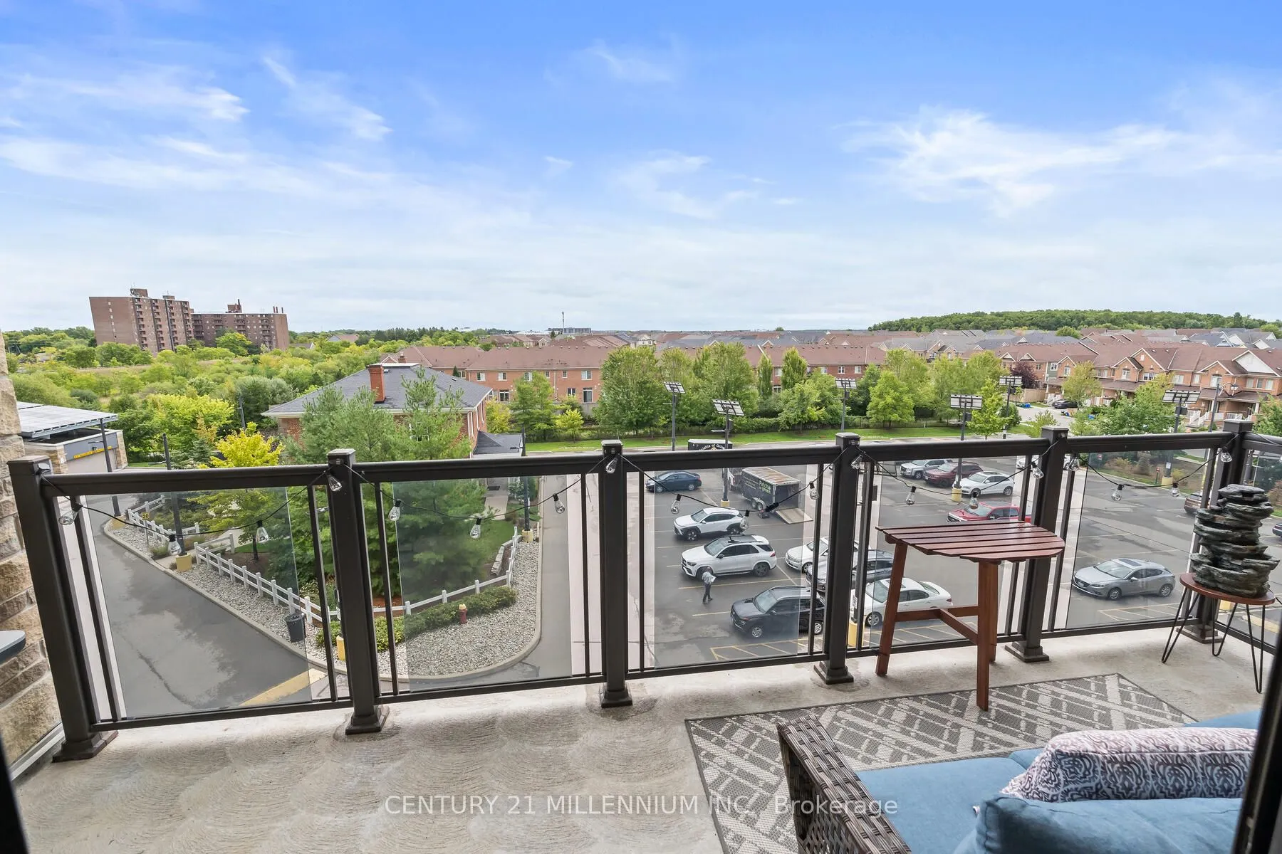 33 Whitmer Street, #413
