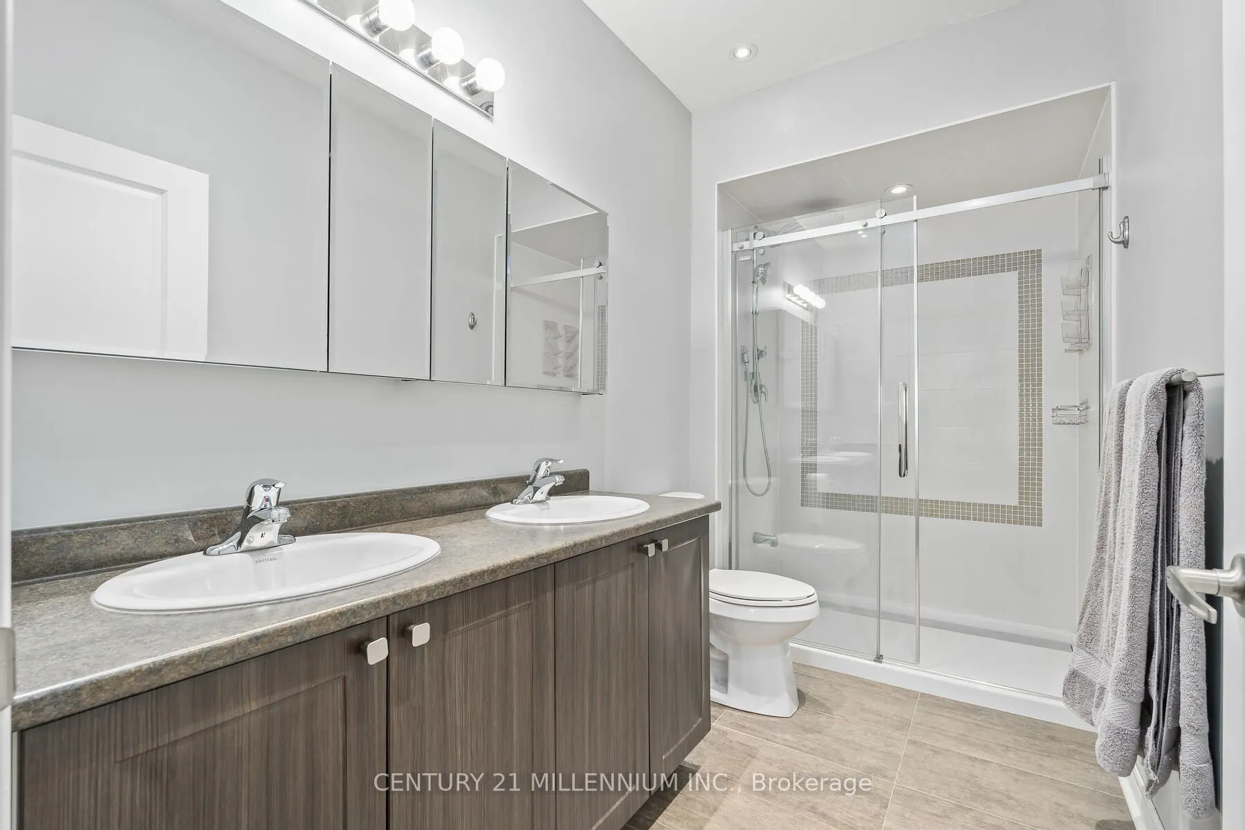 33 Whitmer Street, #413