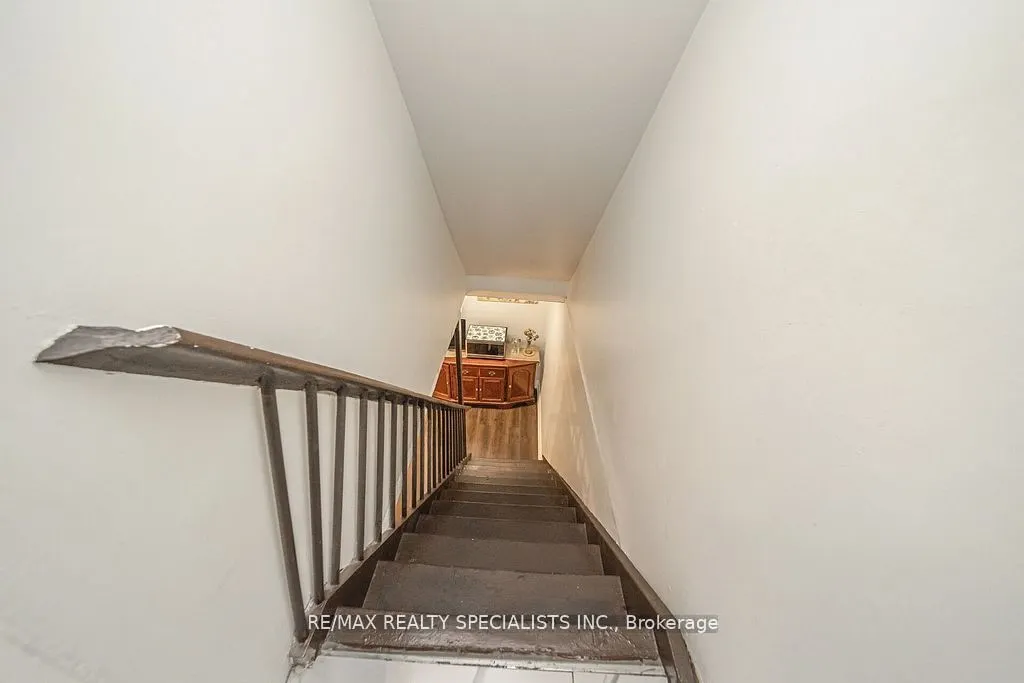 308 Fleetwood Crescent, #308