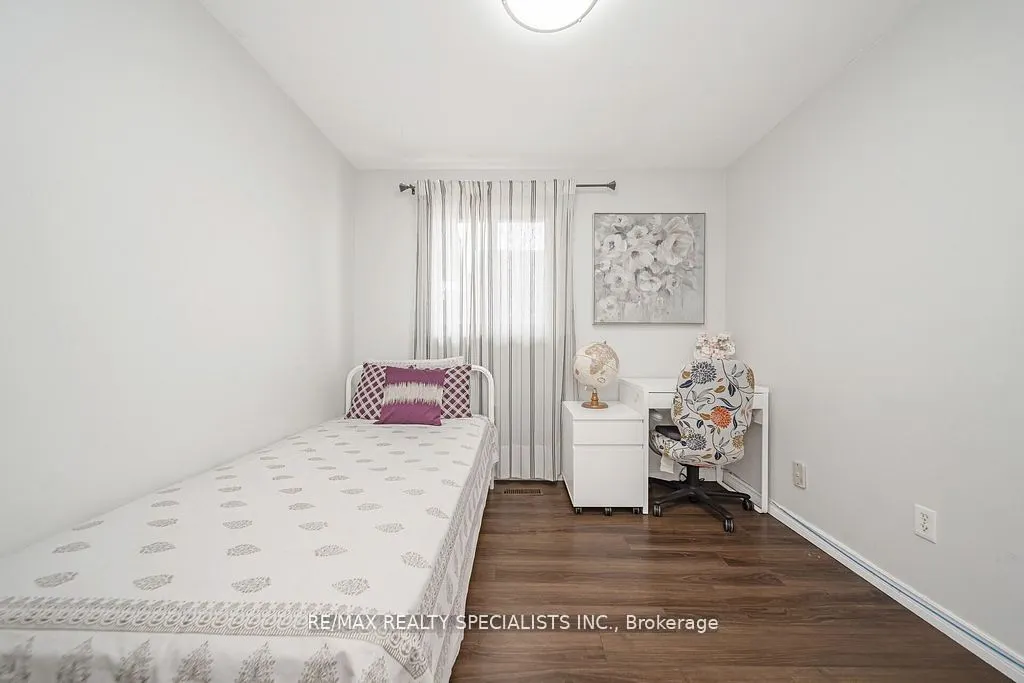 308 Fleetwood Crescent, #308