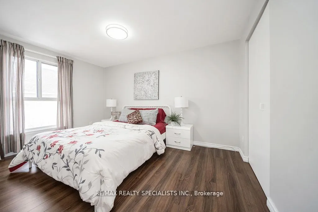 308 Fleetwood Crescent, #308