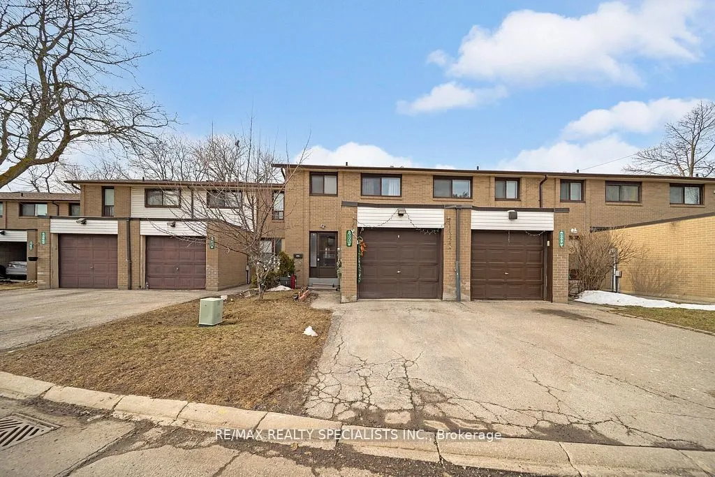 308 Fleetwood Crescent, #308