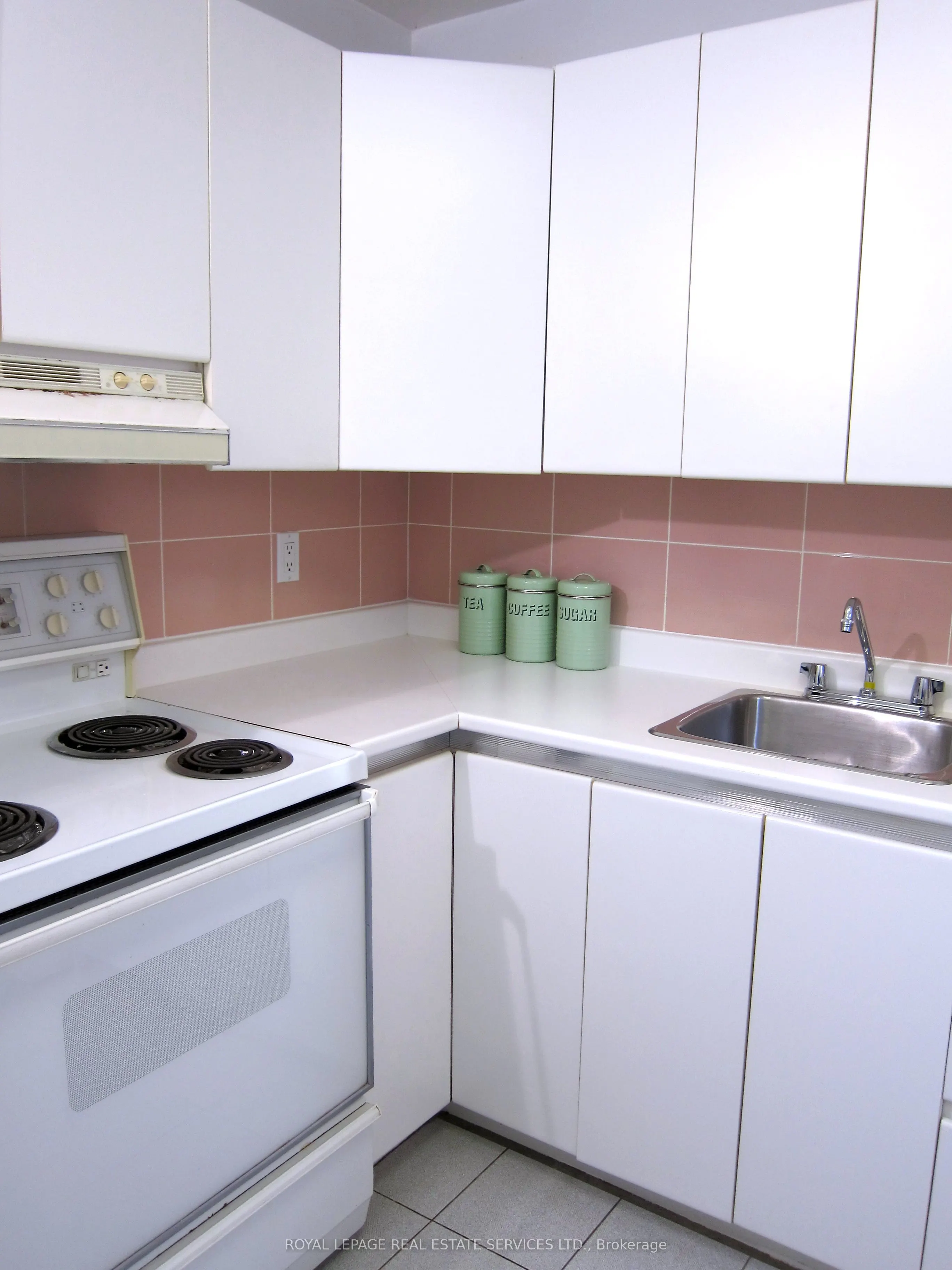 184 Ellis Avenue, #Apt. B