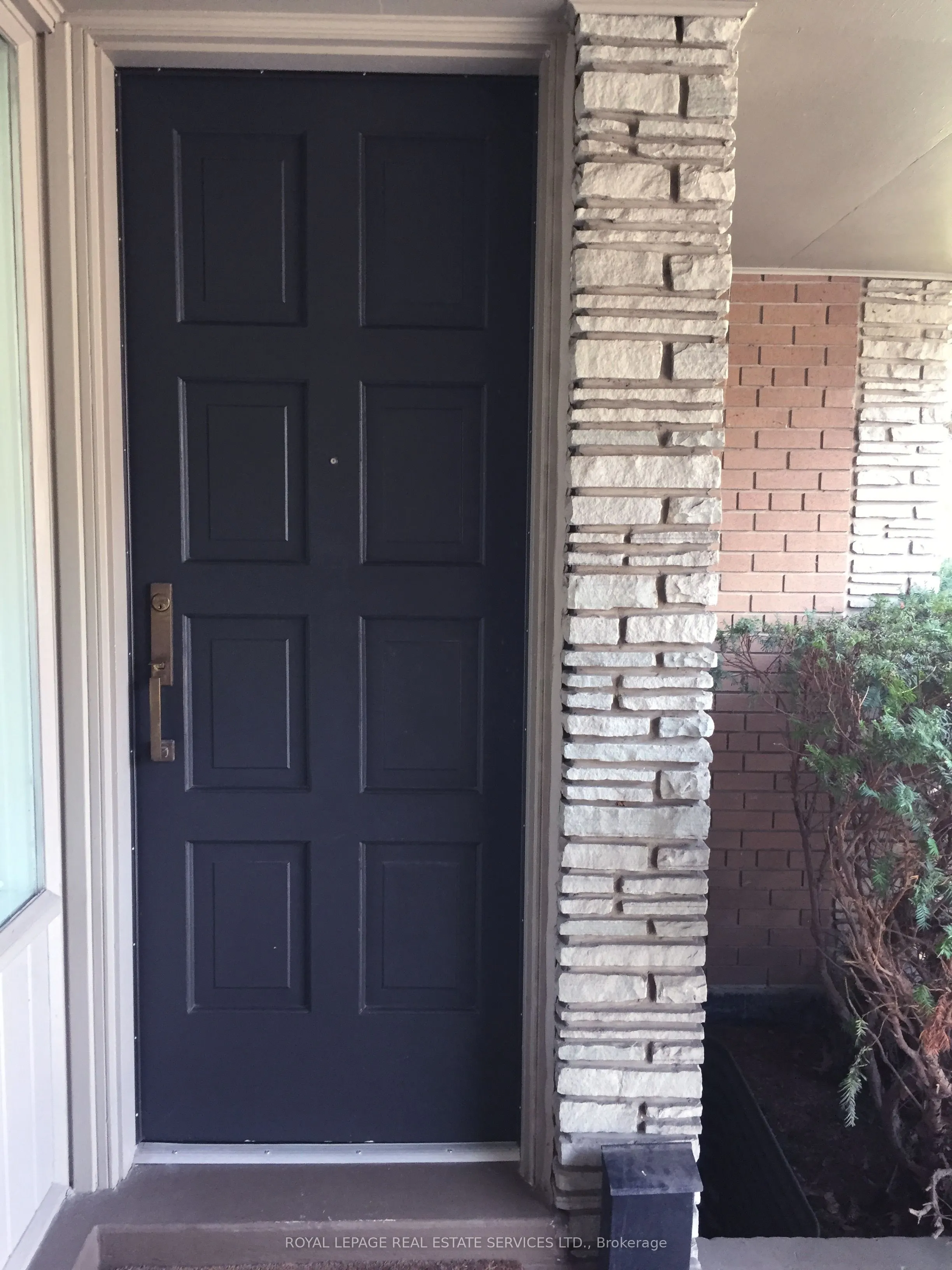 184 Ellis Avenue, #Apt. B