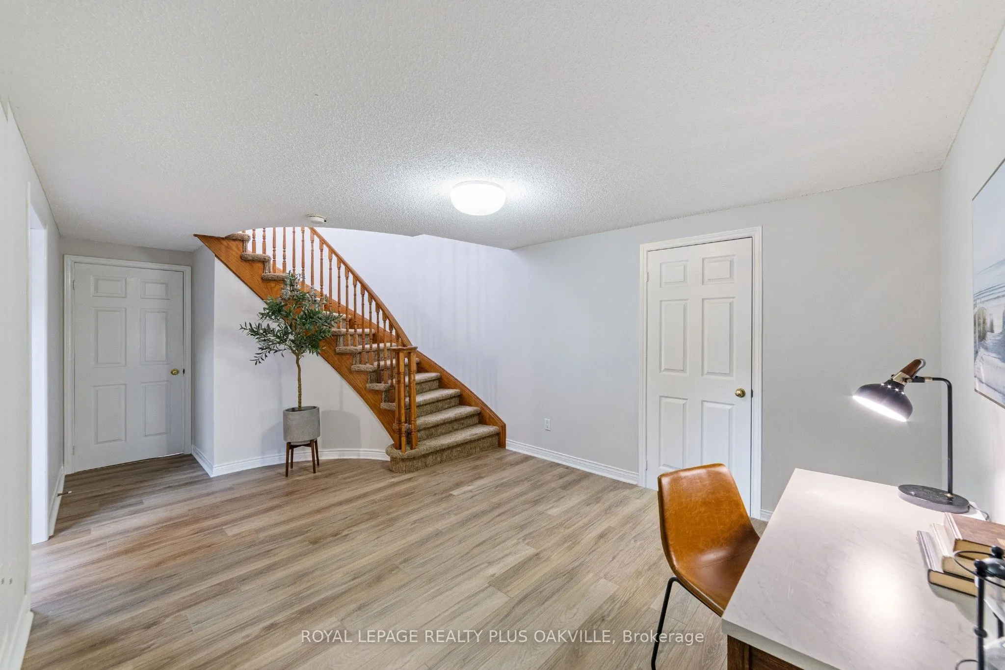 1298 Hilton Lane