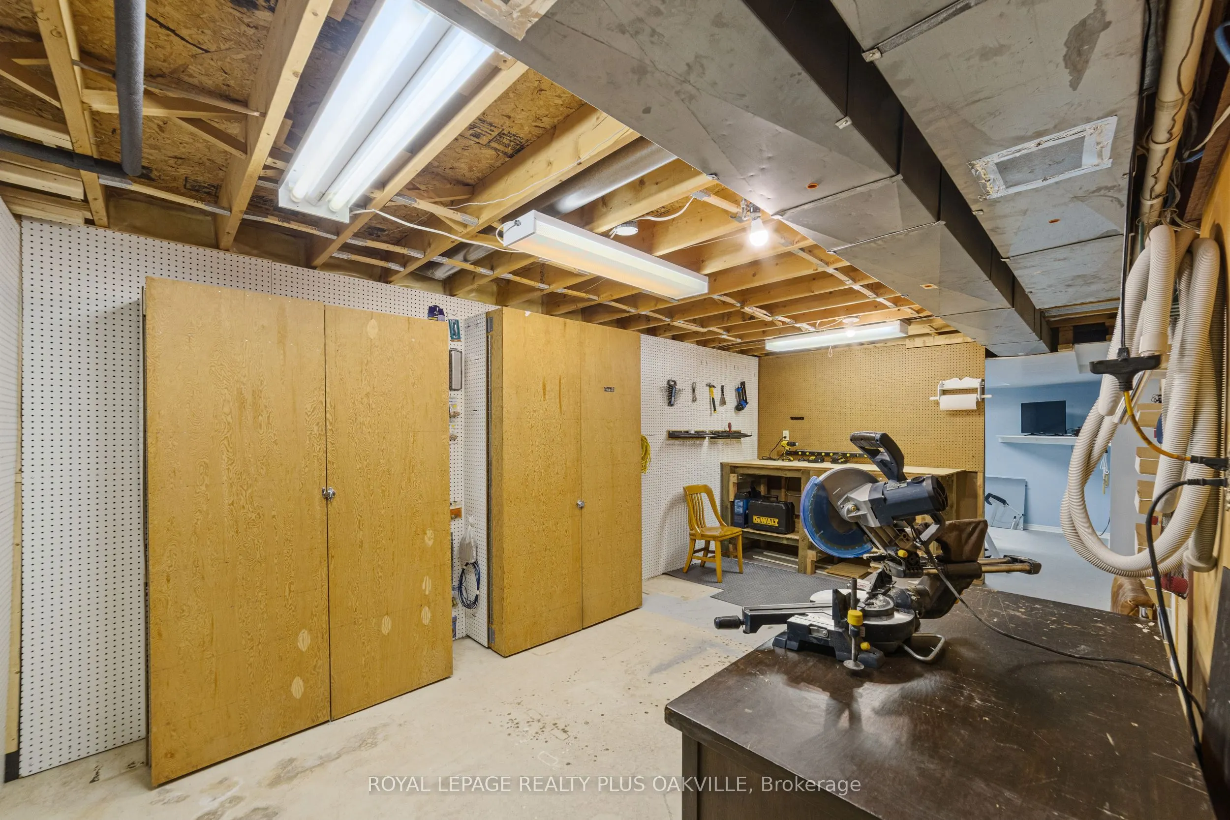 1298 Hilton Lane