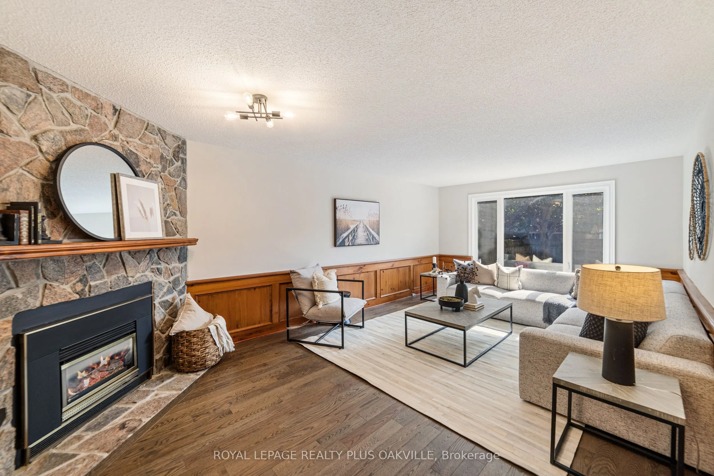 1298 Hilton Lane