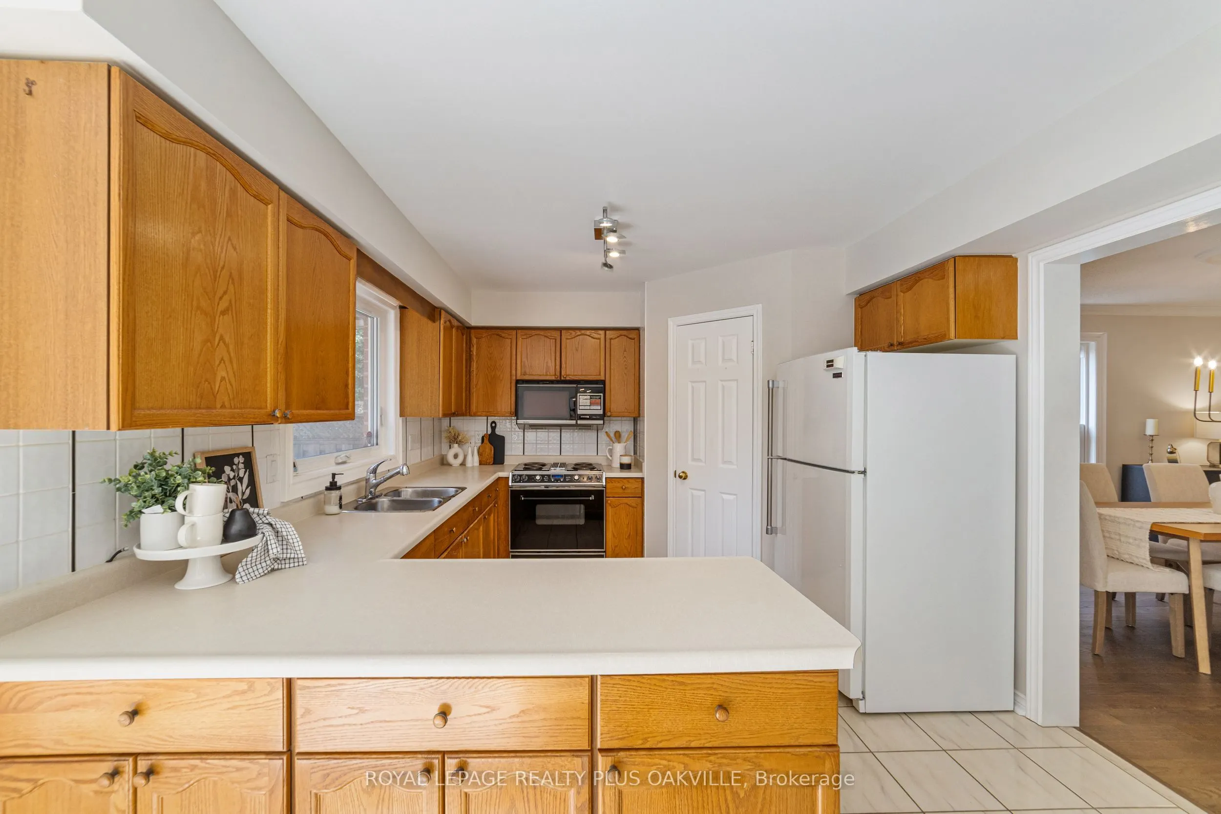 1298 Hilton Lane