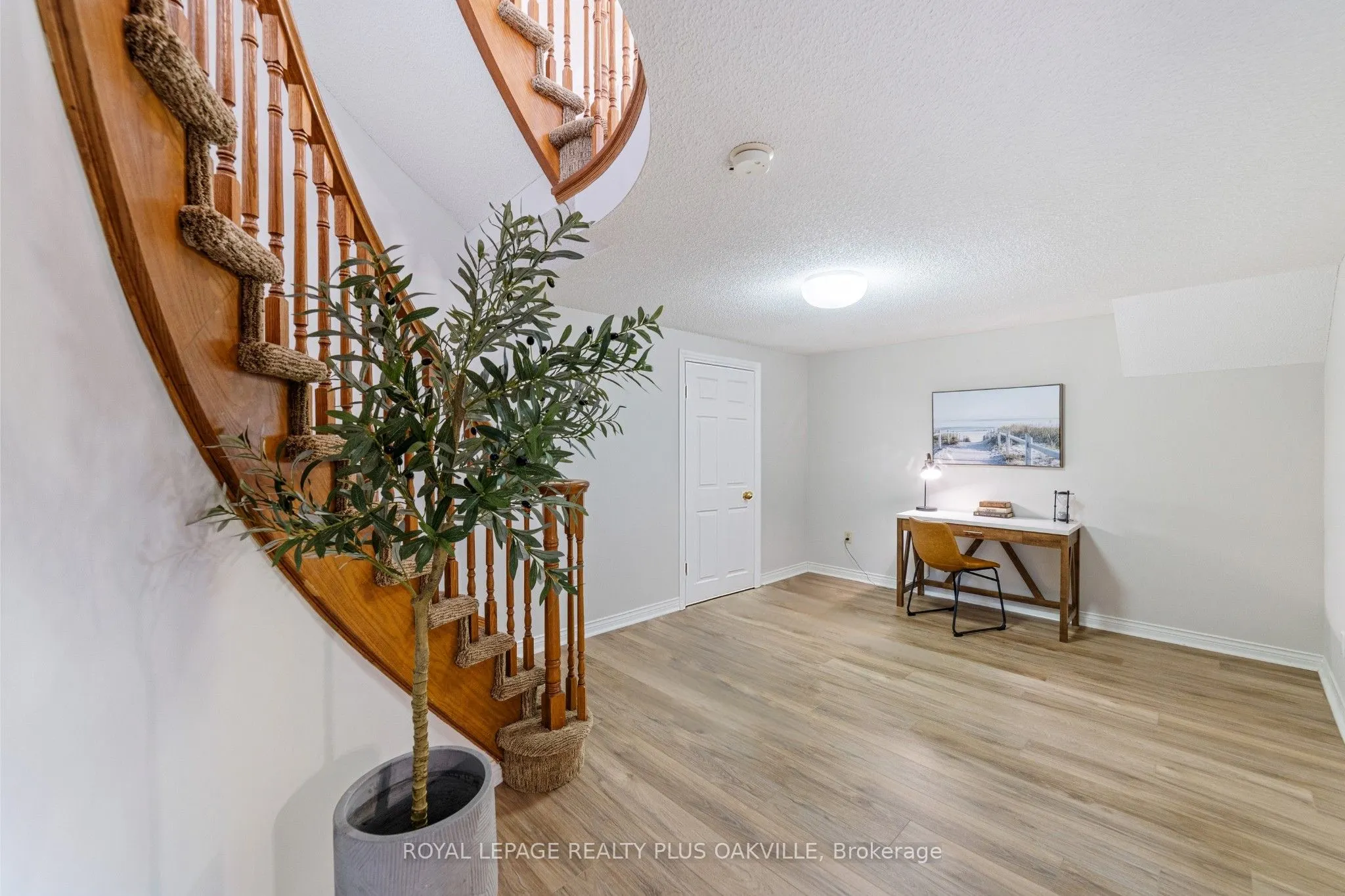 1298 Hilton Lane