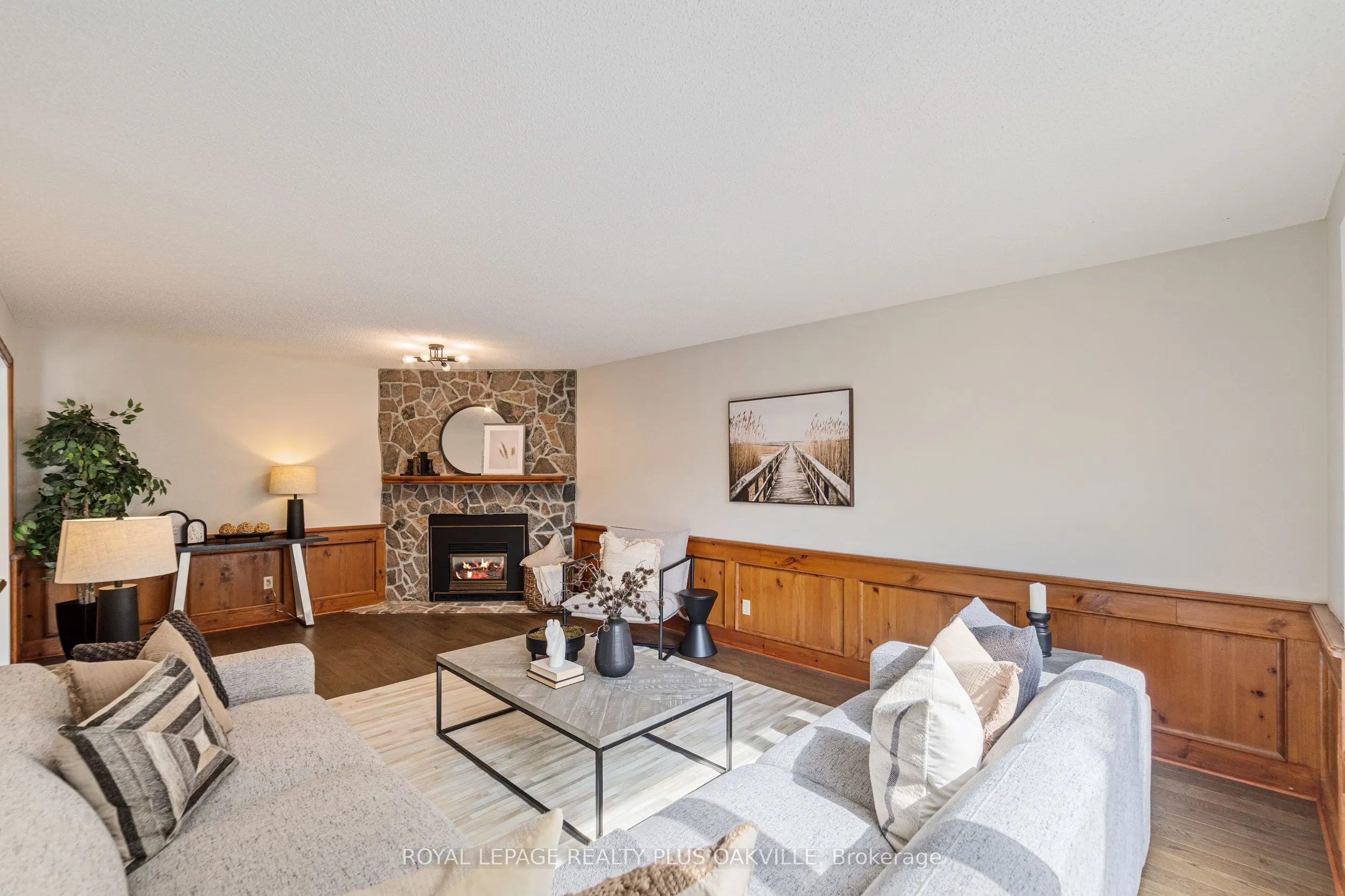 1298 Hilton Lane