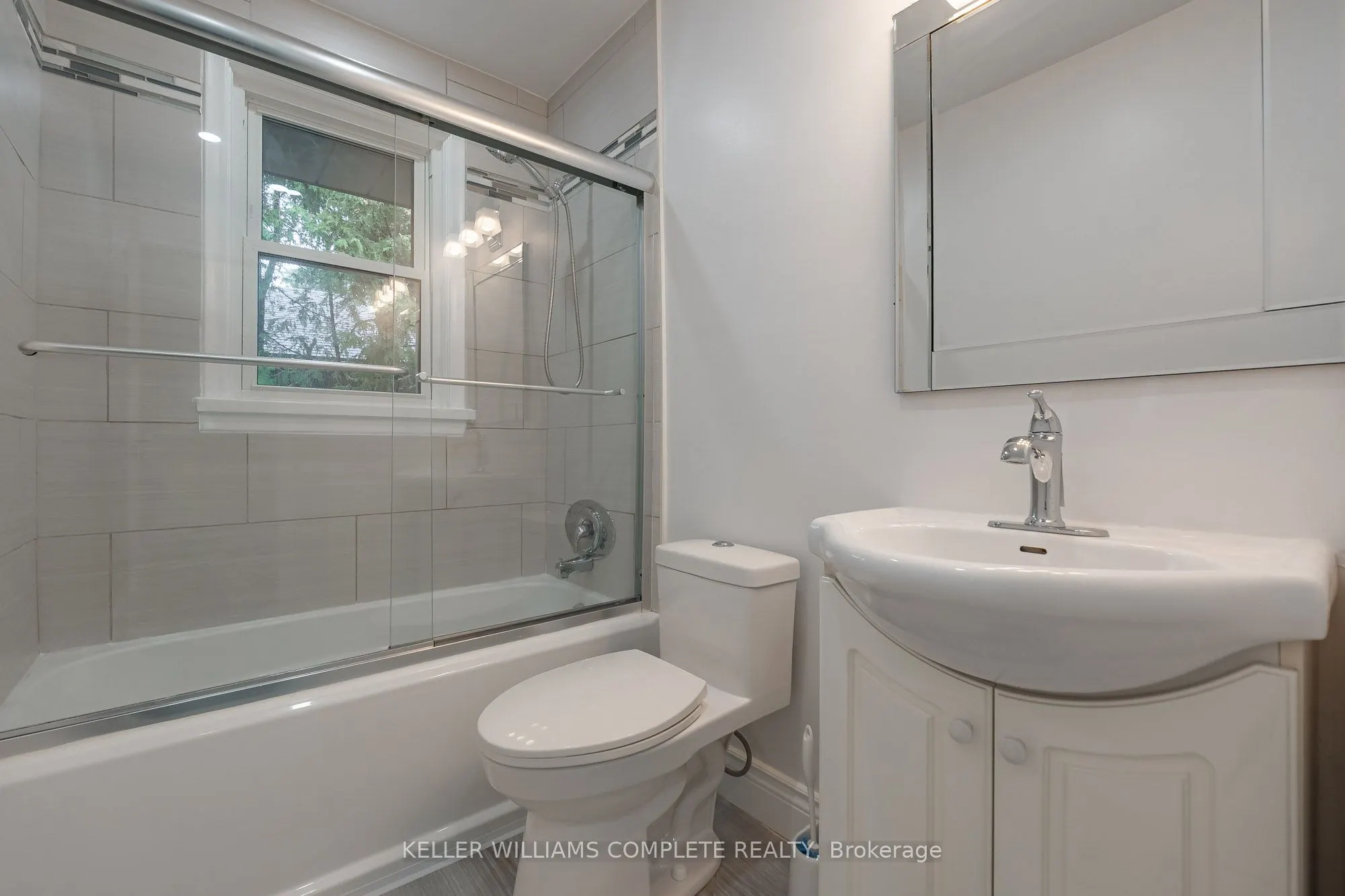 1392 Royal Drive