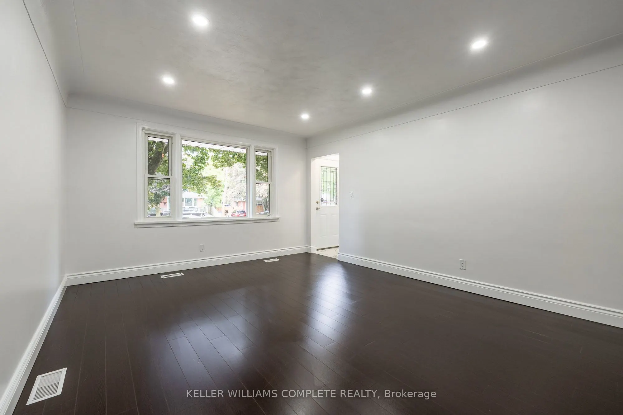 1392 Royal Drive