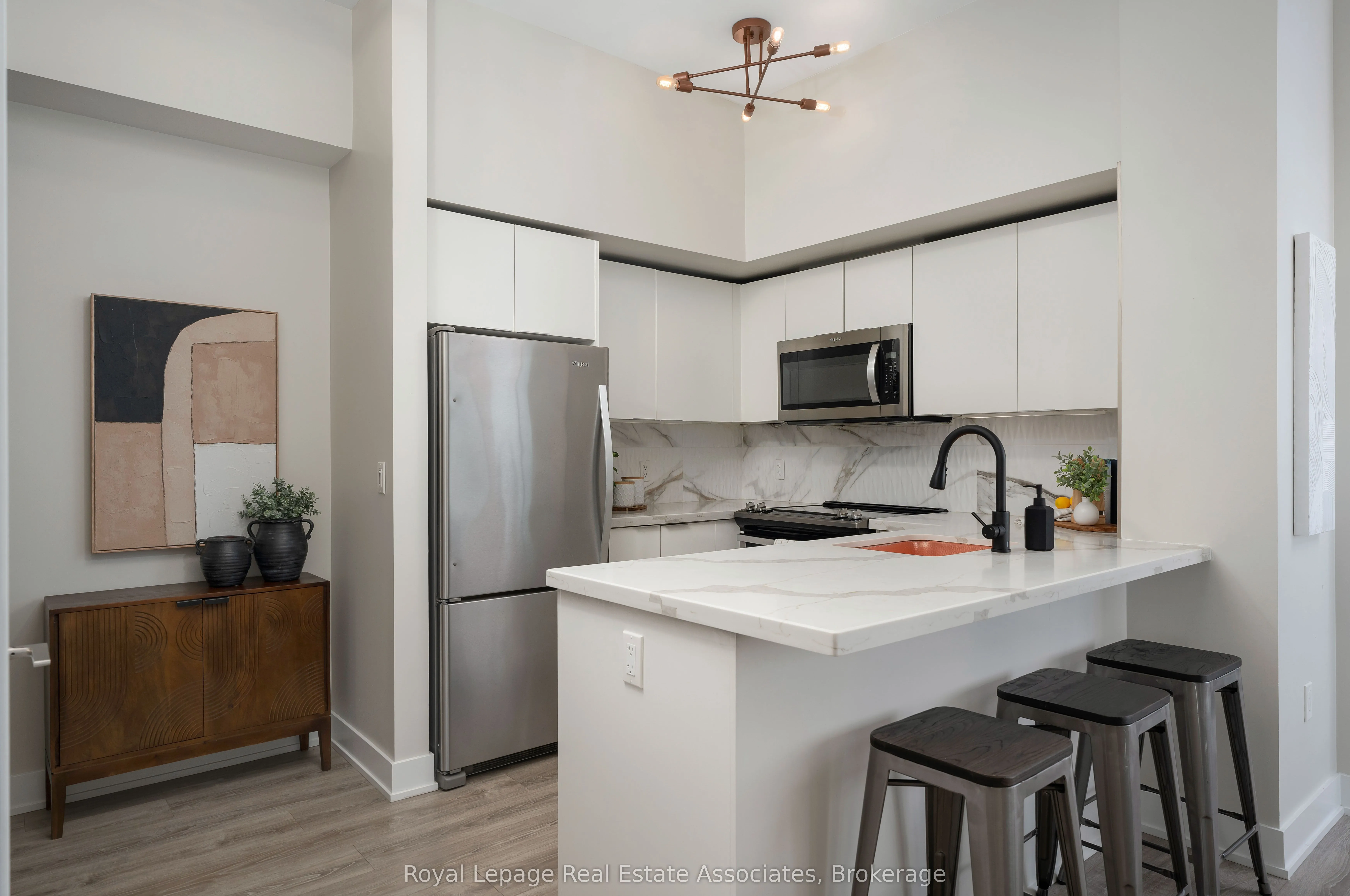 30 Shore Breeze Drive, #916