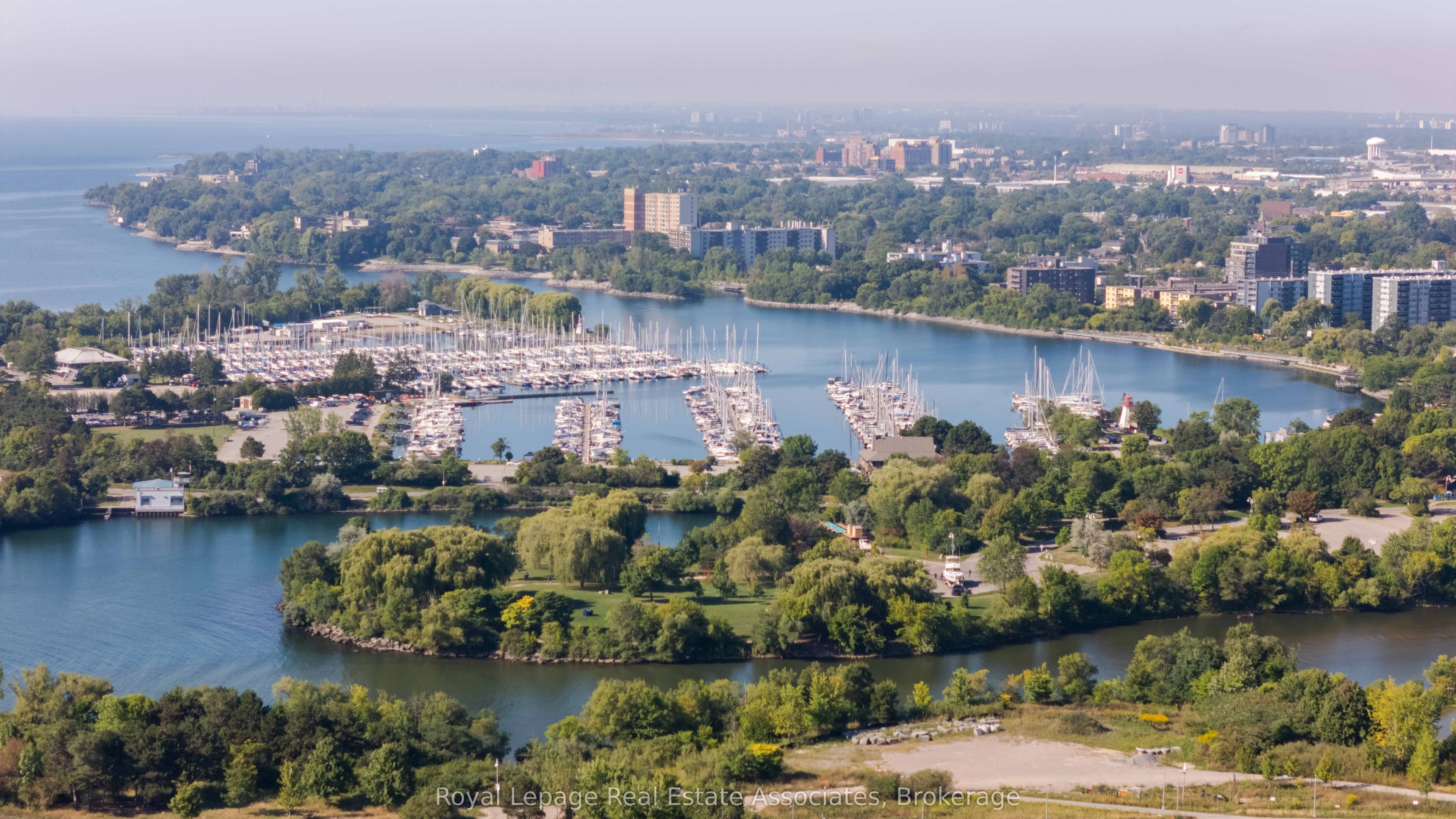 30 Shore Breeze Drive, #916