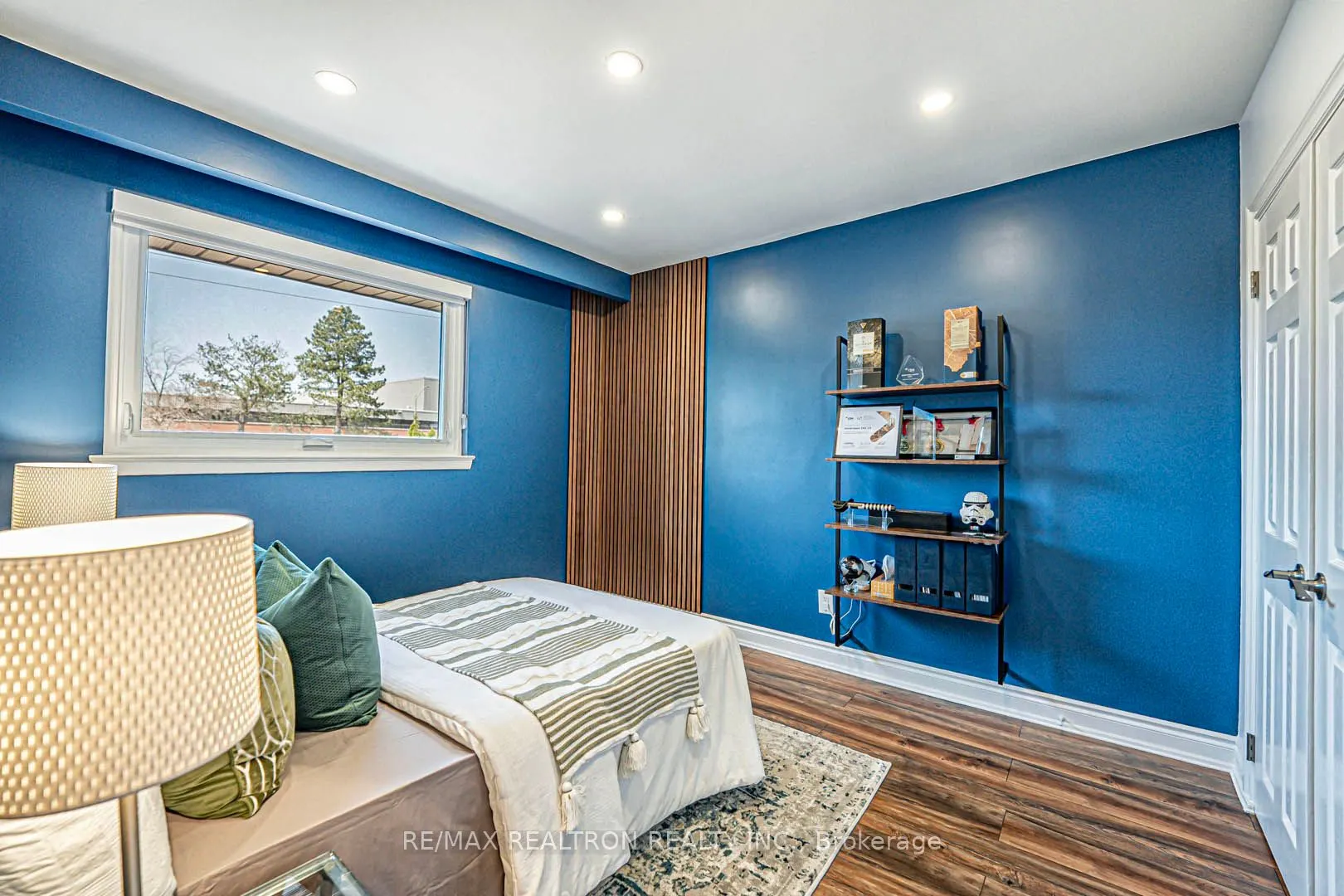 2255 Denise Road