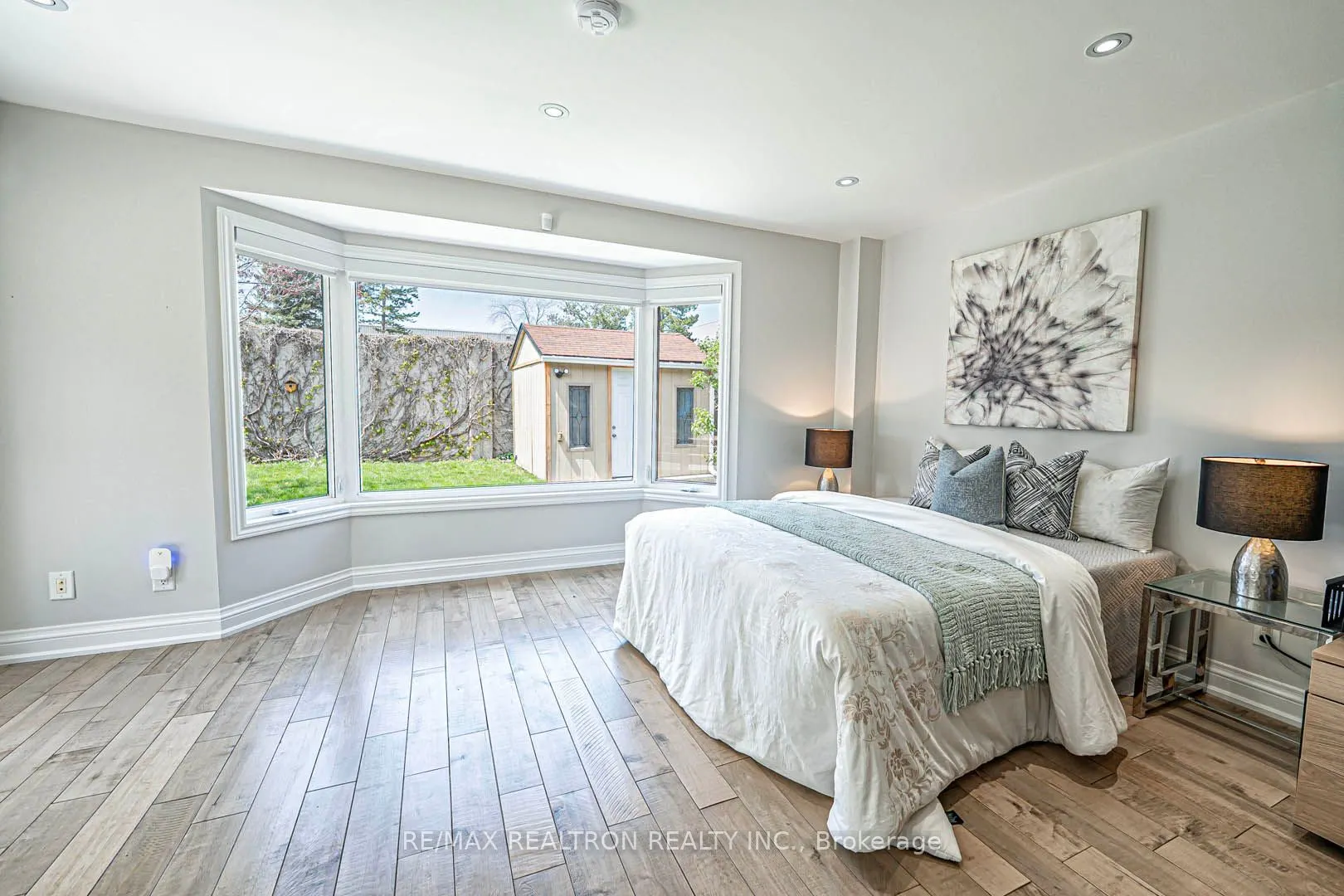 2255 Denise Road