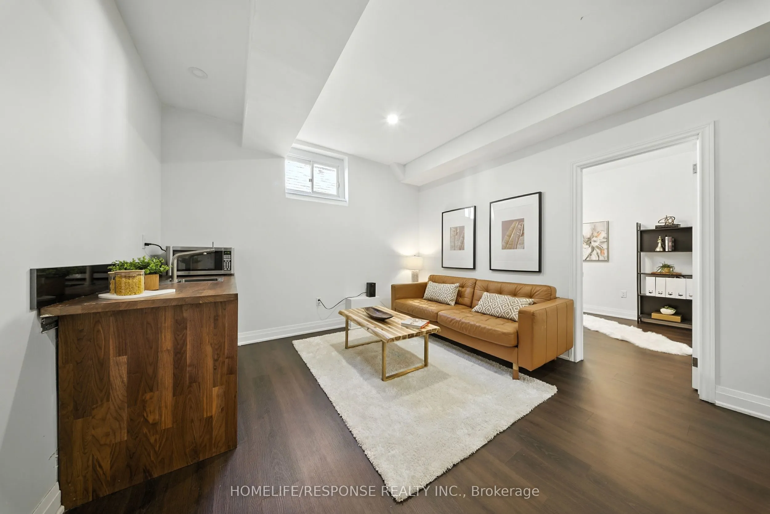 1464 JEFFERSON Crescent