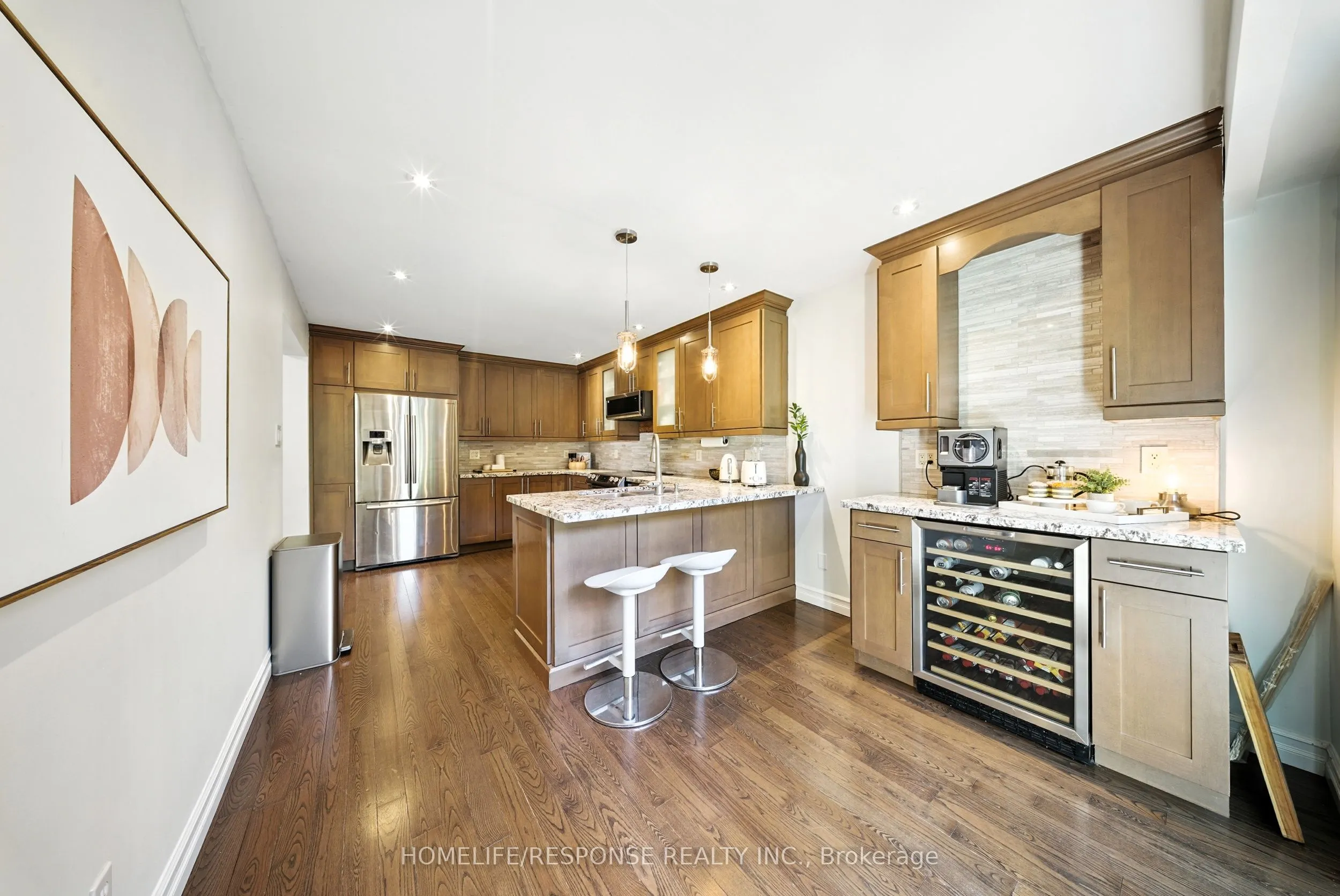 1464 JEFFERSON Crescent