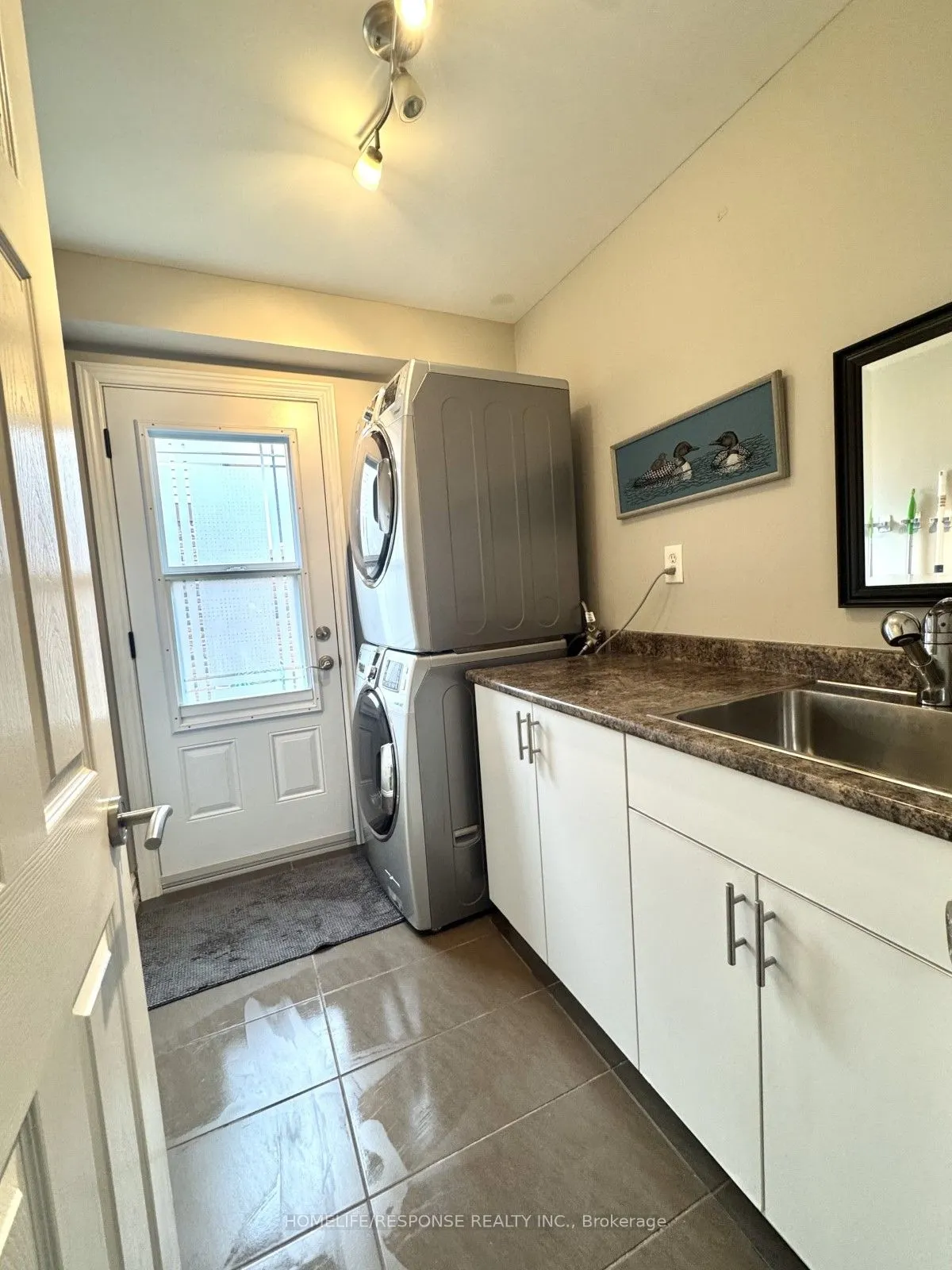1464 JEFFERSON Crescent