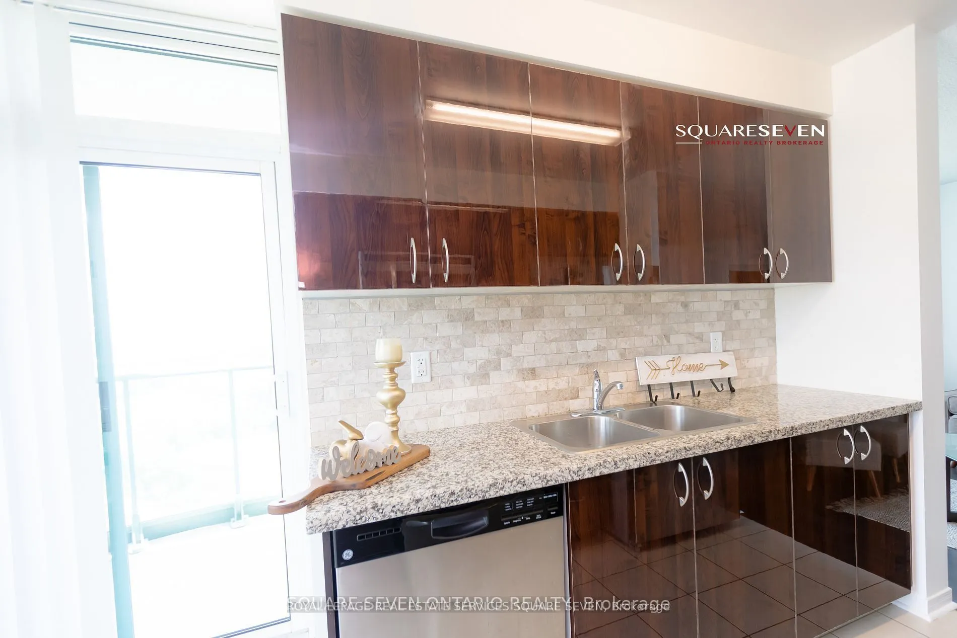 4900 Glen Erin Drive, #1603