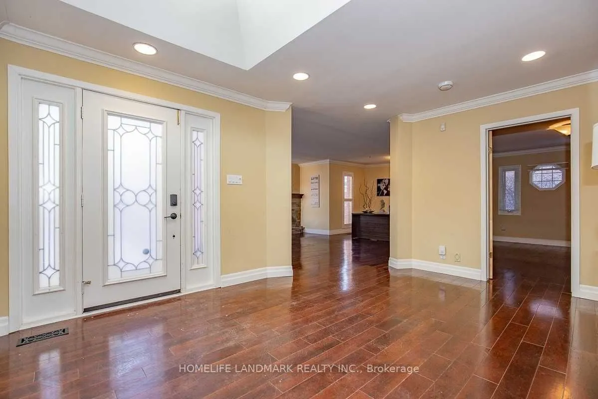 2301 Bennington Gate