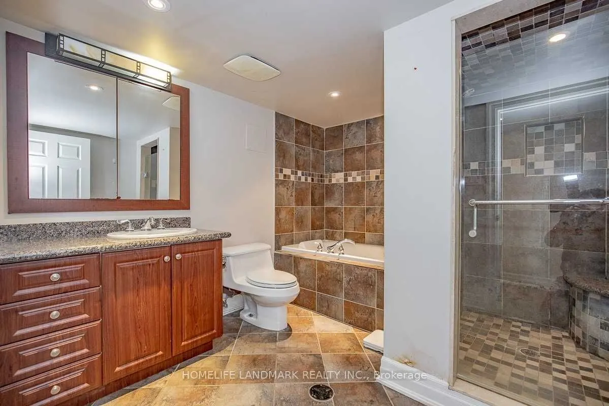 2301 Bennington Gate