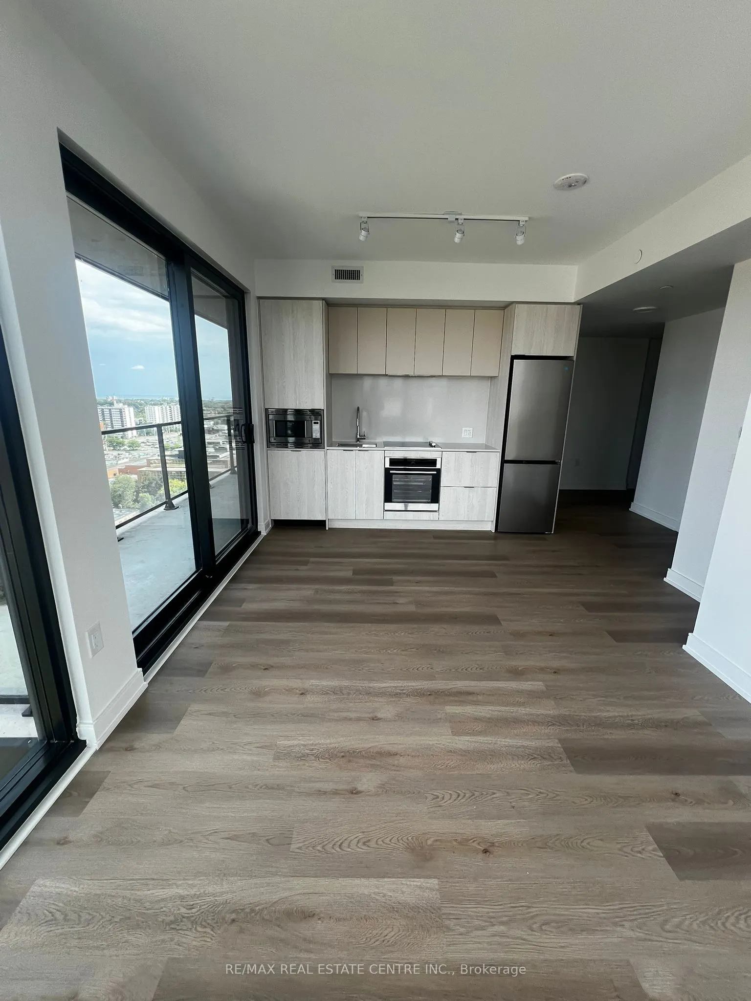 3009 Novar Road, #1515