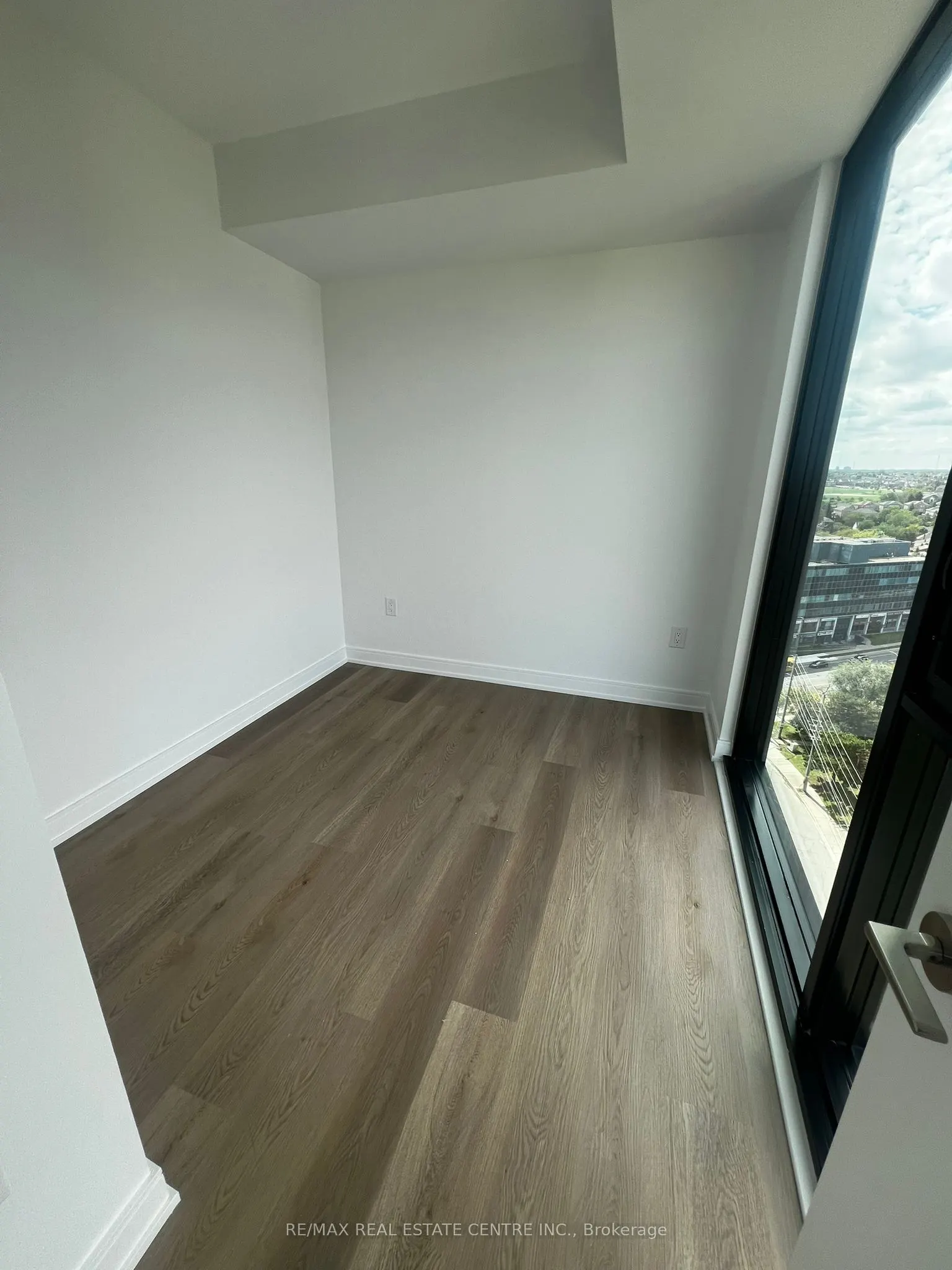 3009 Novar Road, #1515