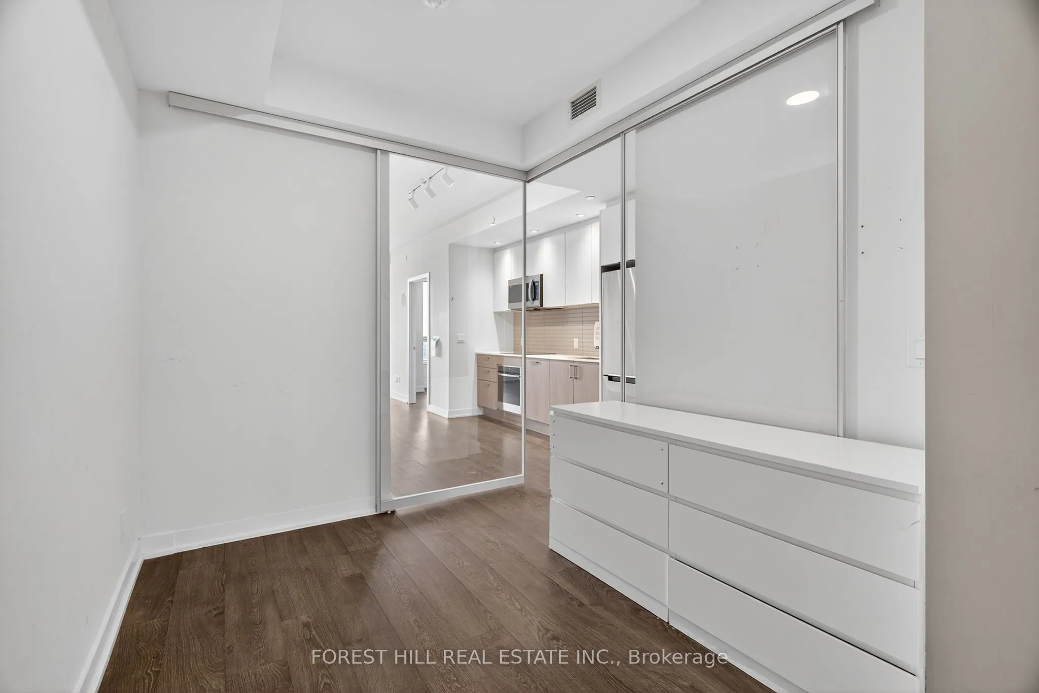 1928 Lake shore Boulevard, #4009