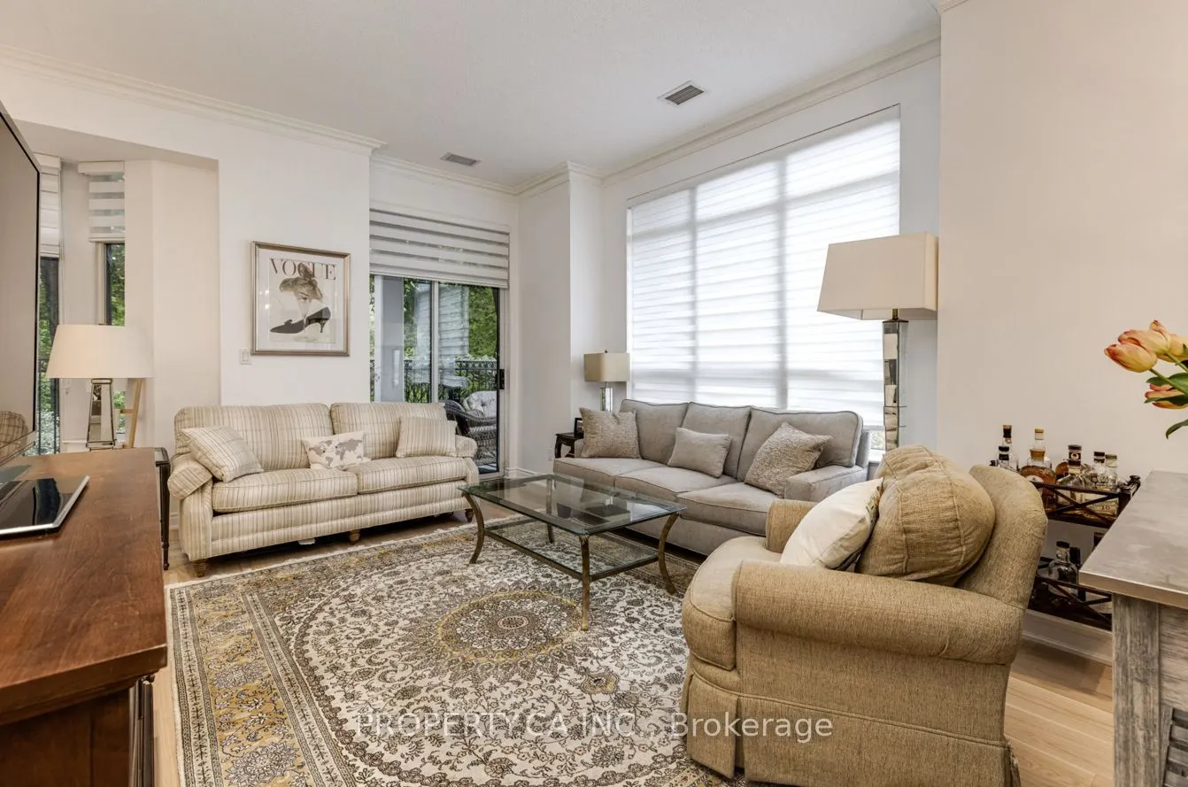 2 Aberfoyle Crescent, #105
