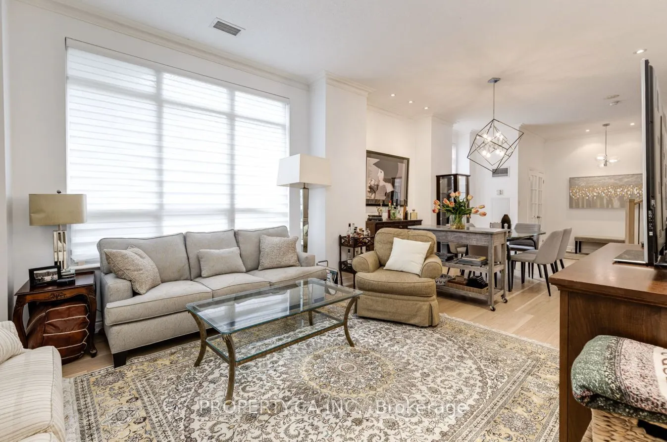 2 Aberfoyle Crescent, #105