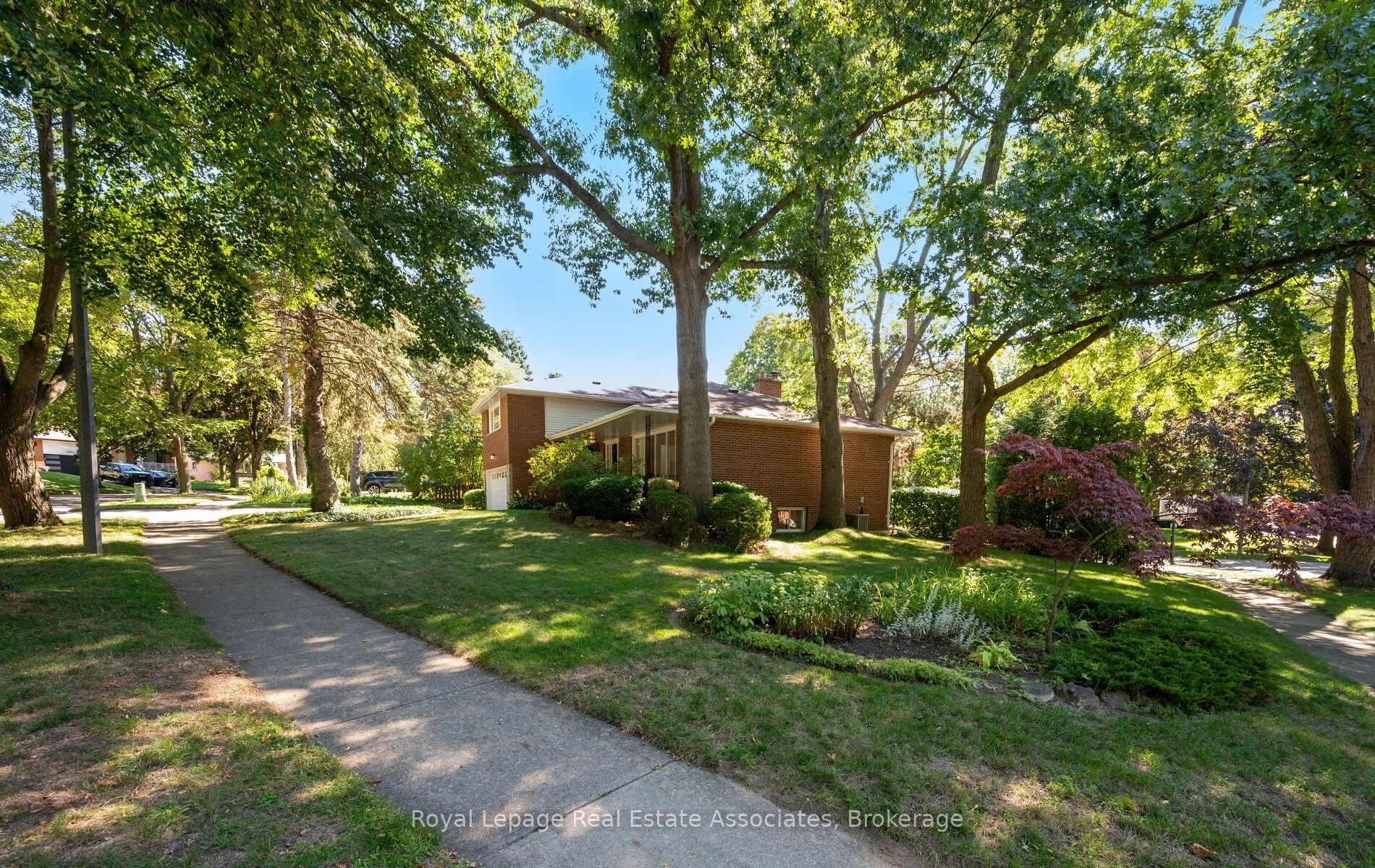 1340 Bramblewood Lane Lane
