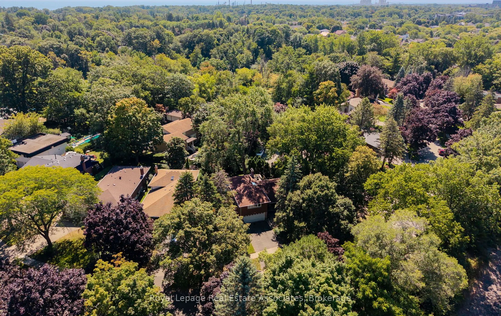 1340 Bramblewood Lane Lane
