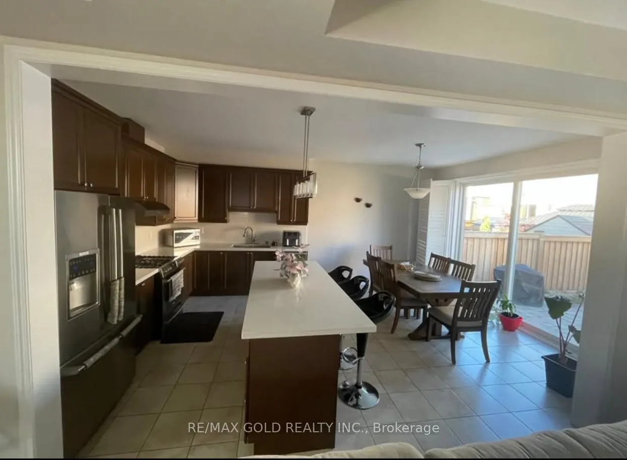 3 Stedford Crescent, #Main House