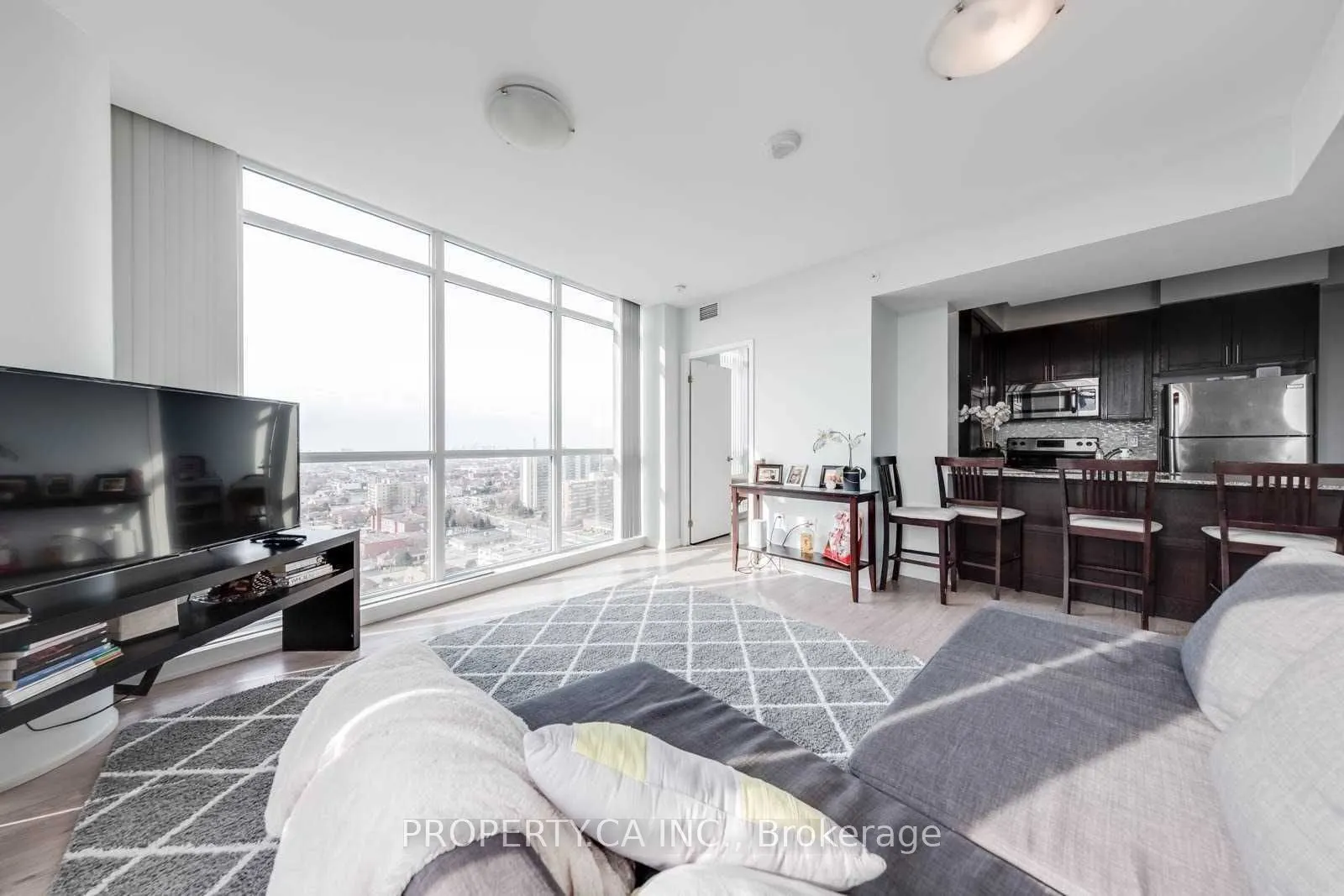 800 Lawrence Avenue W, #1914