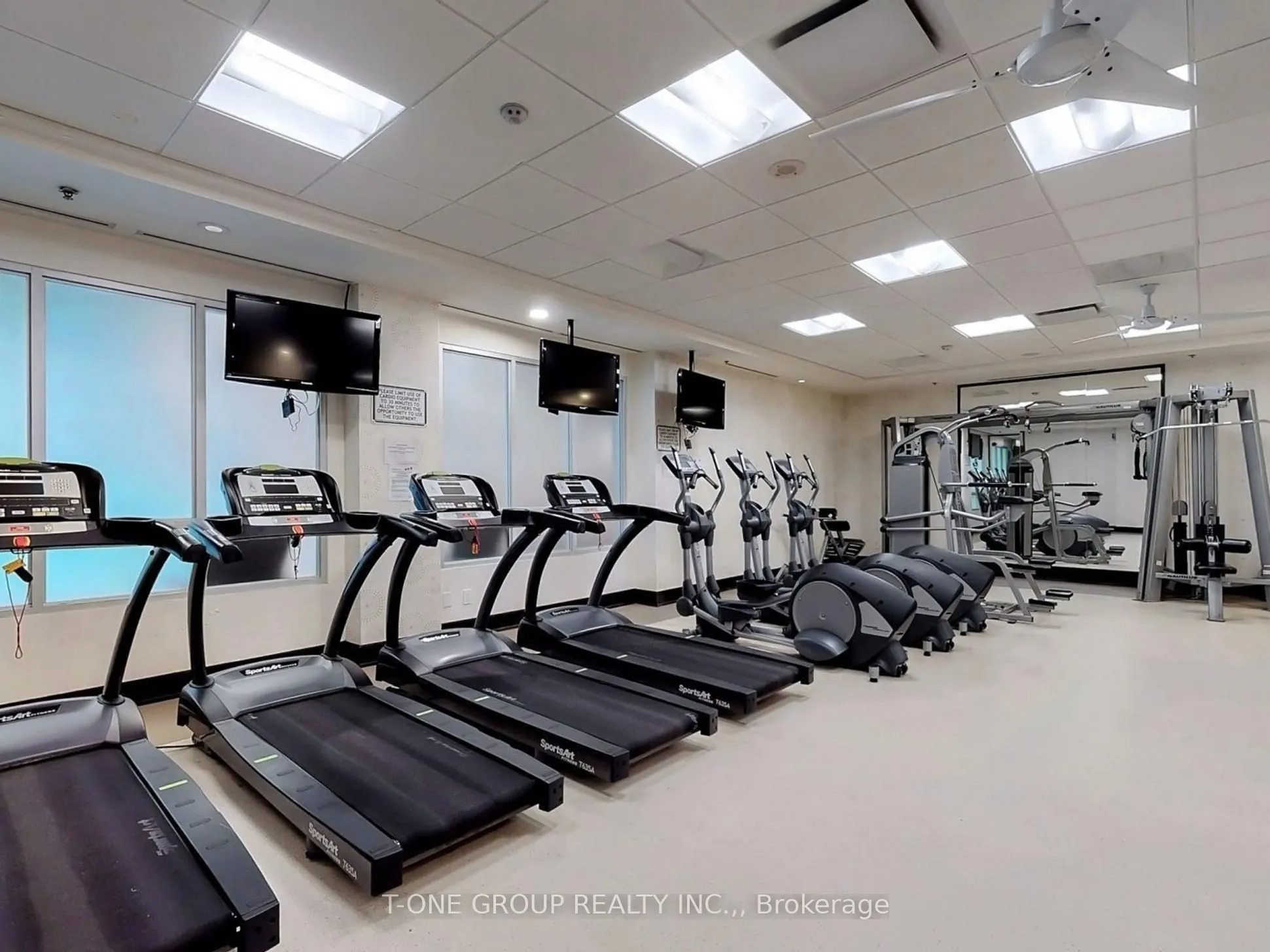 1060 Sheppard Avenue, #311