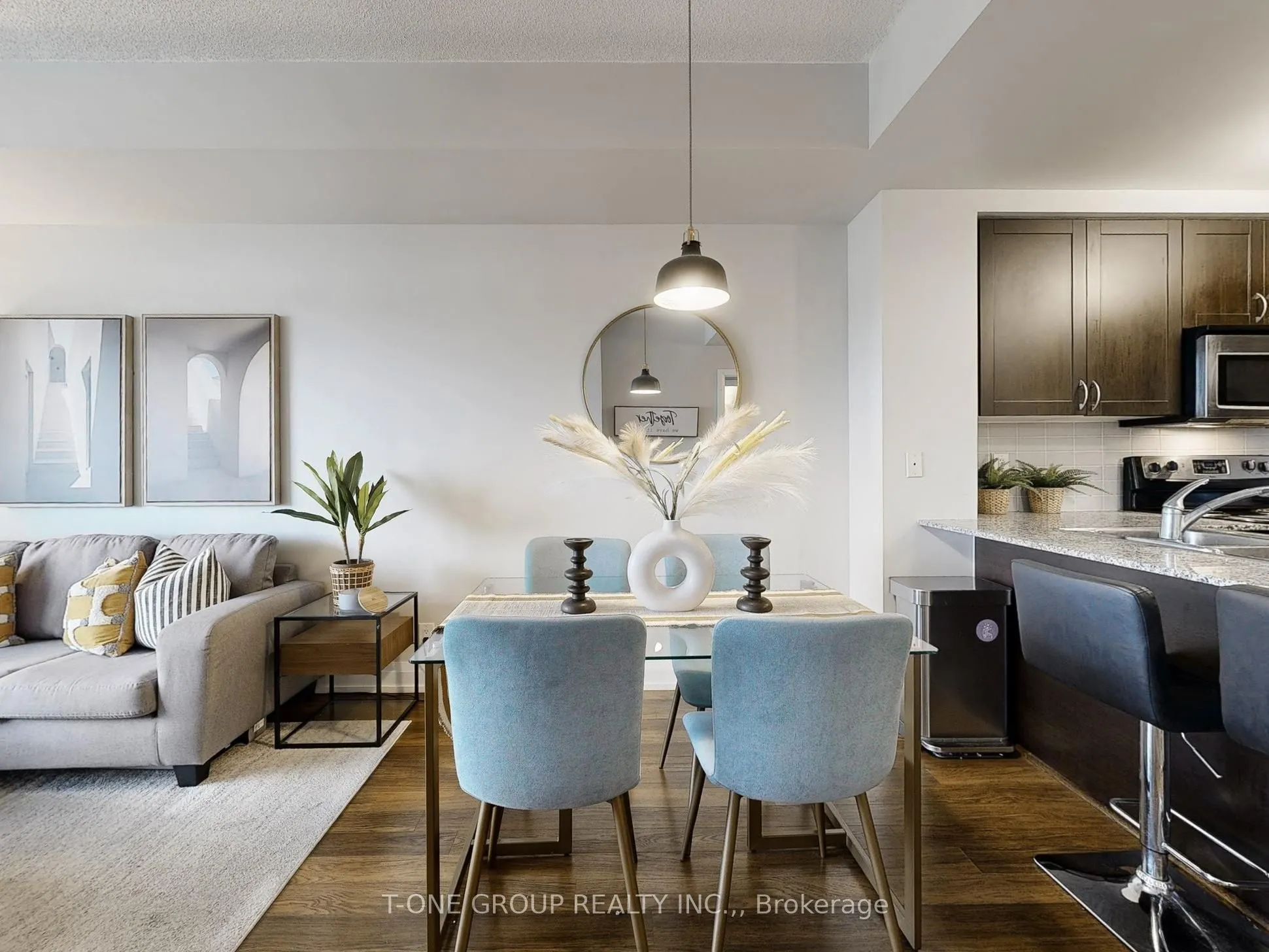 1060 Sheppard Avenue, #311